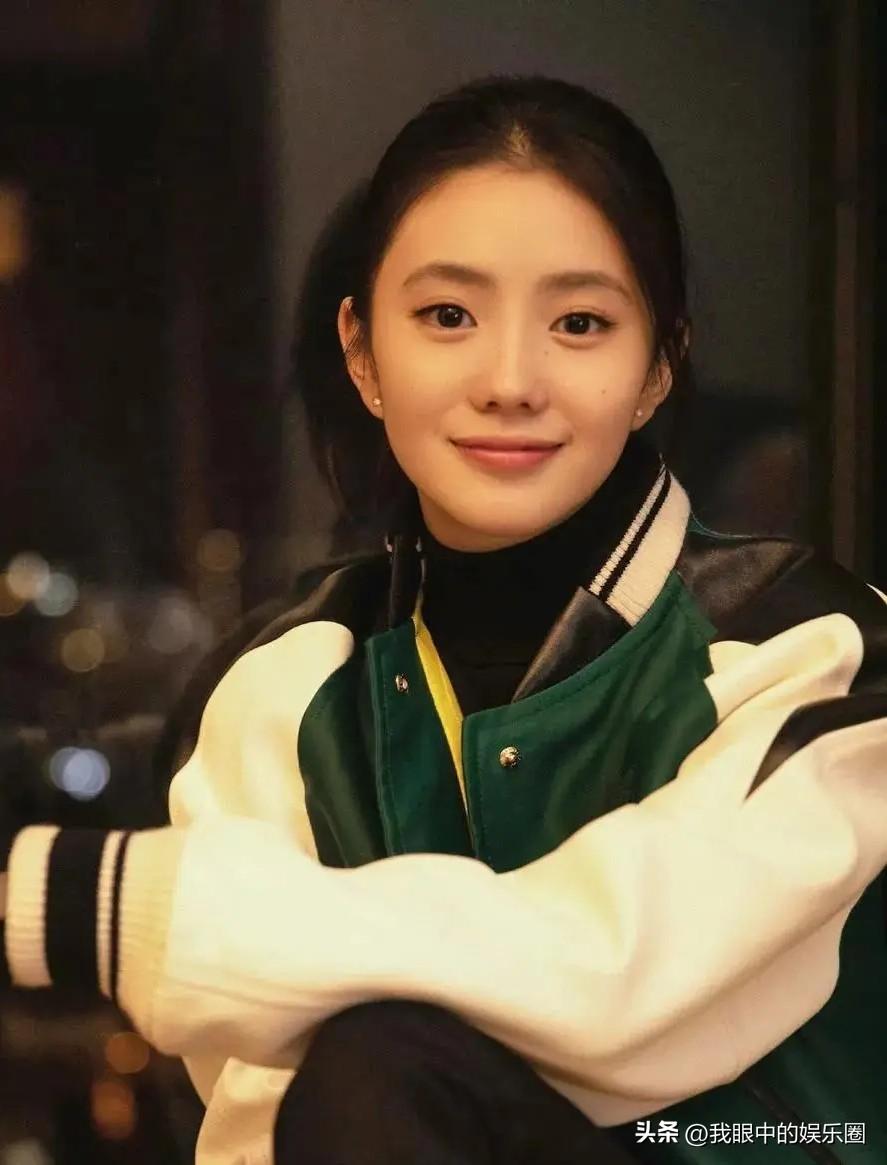 拿刘浩存的父母吐槽刘浩存实属无聊

马年春晚，影视演员为歌手海来阿木伴舞惊艳了电