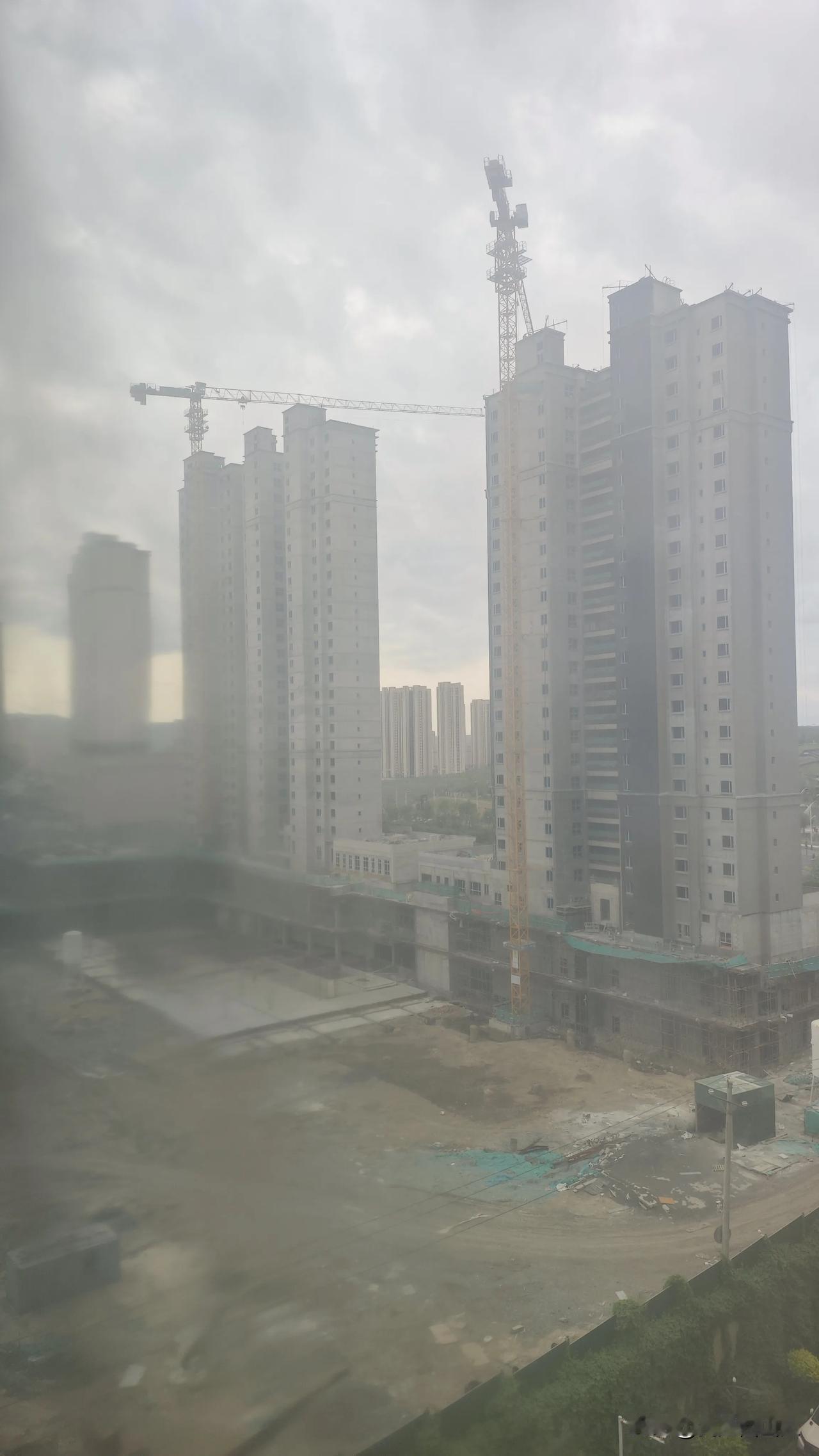 西山项目近况｜西城阳光建设节奏放缓，后续推进待观察📌
 
    紧邻西雅图小