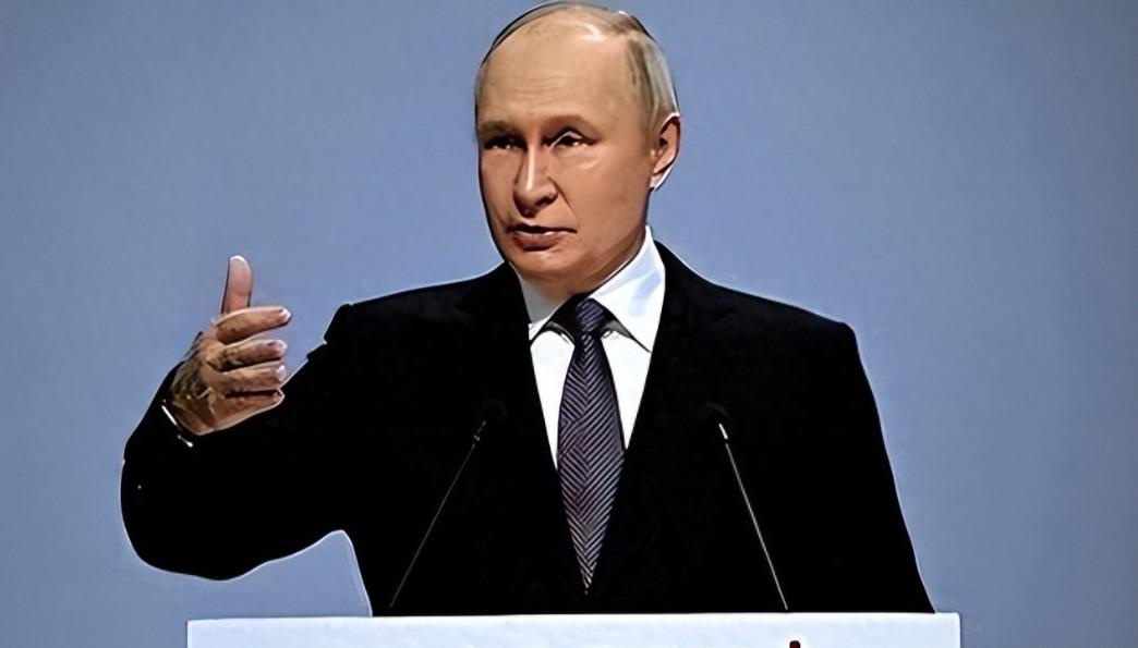 俄乌打了快四年，一直以为俄罗斯人最恨的是乌克兰，再不济也是美国。结果民调一出来，