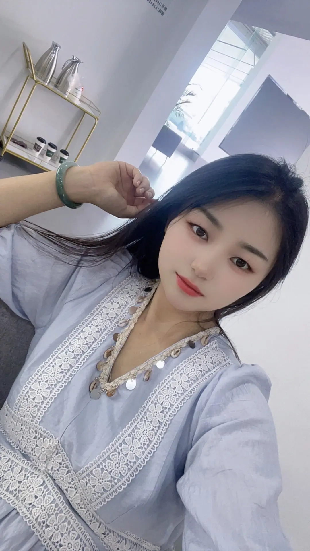 有心才能同行，        有爱才能共鸣