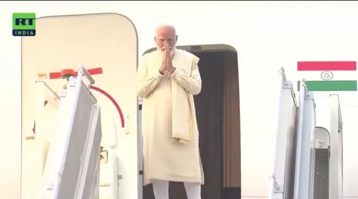 这次印度德里红堡前发生了汽车爆炸事件，但莫老仙没有推迟前往不丹的行程，在事件发生