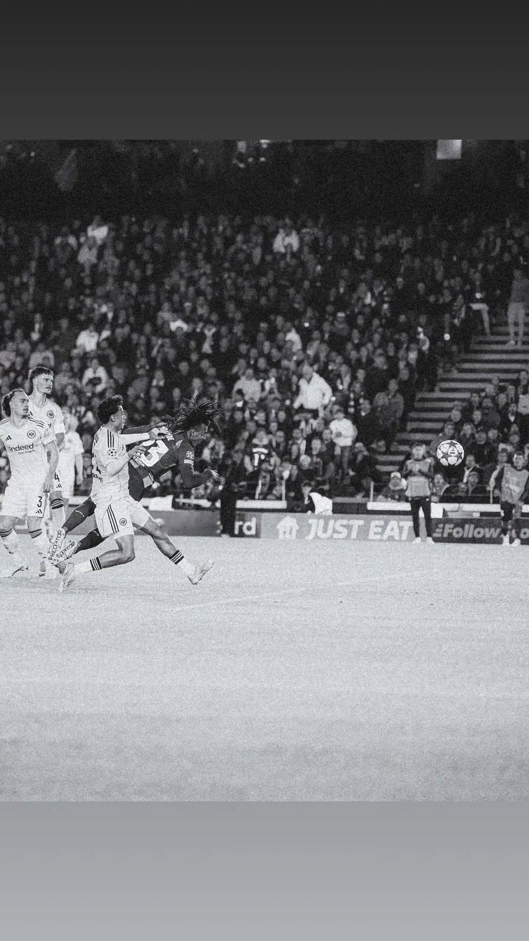 孔德ins story更新🖤😎巴萨欧冠联赛巴萨2比1法兰克福