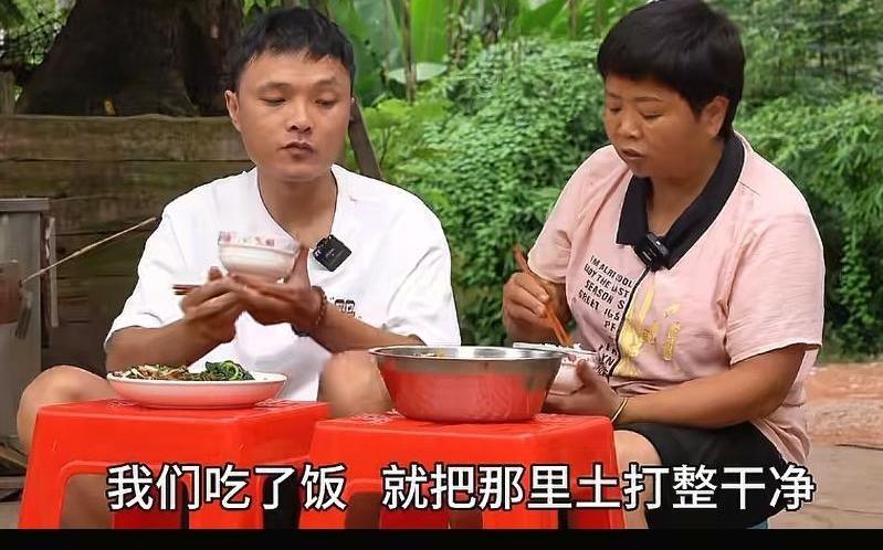 离了婚还要道歉，刚道完歉就复更，超娃家这波操作简直让人看得云里雾里，七年婚姻说散