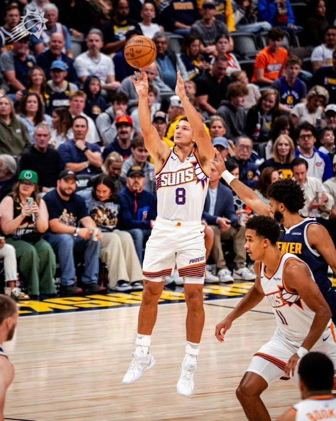 太阳今晚对阵丹佛的伤病报告:格雷森·阿伦 – 存疑（右四头肌挫伤）瑞安·邓恩 –