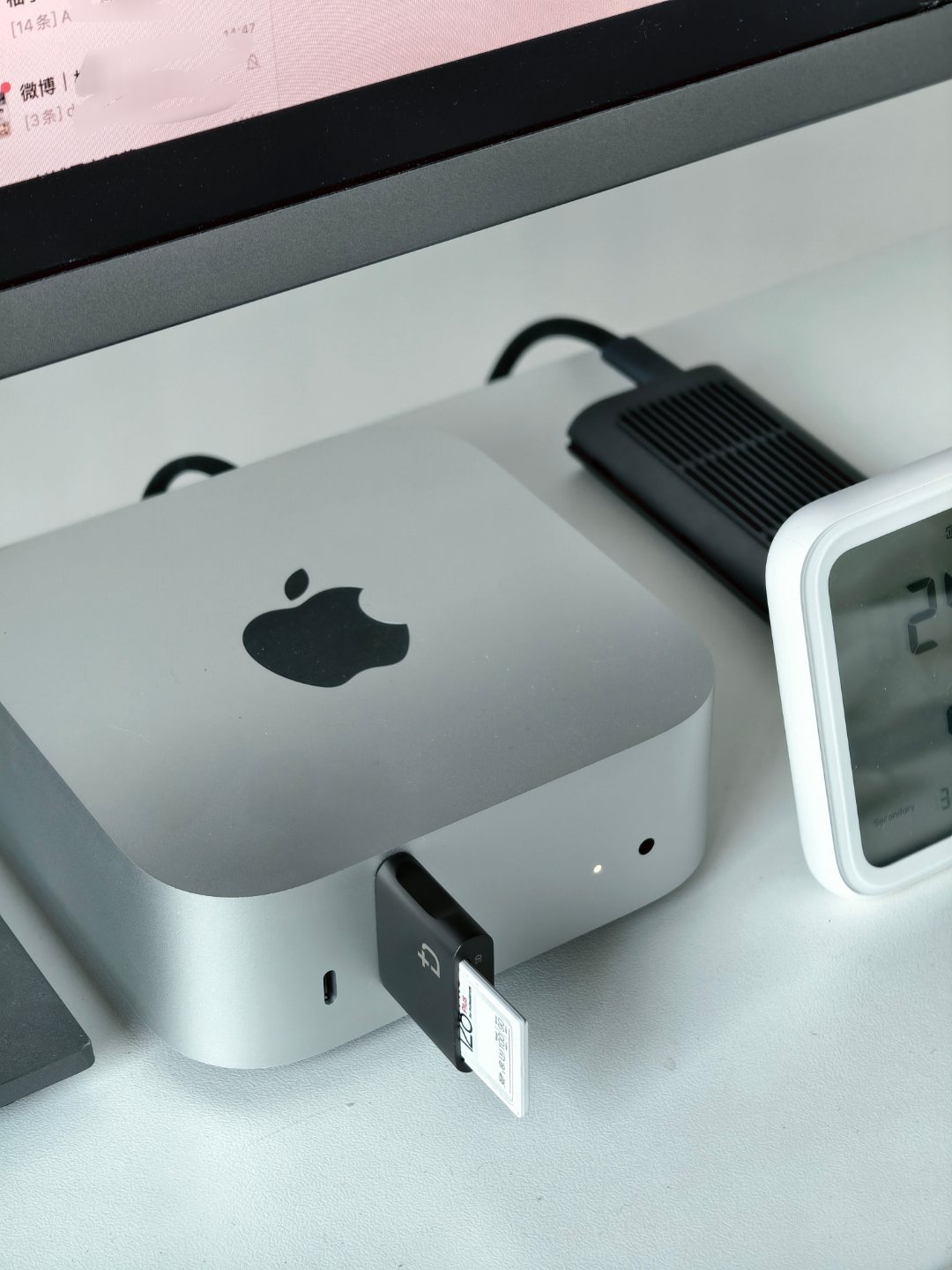 有没有Mac mini 的底座推荐？每次都要插转接头有点脑壳疼[流汗] ​​​
