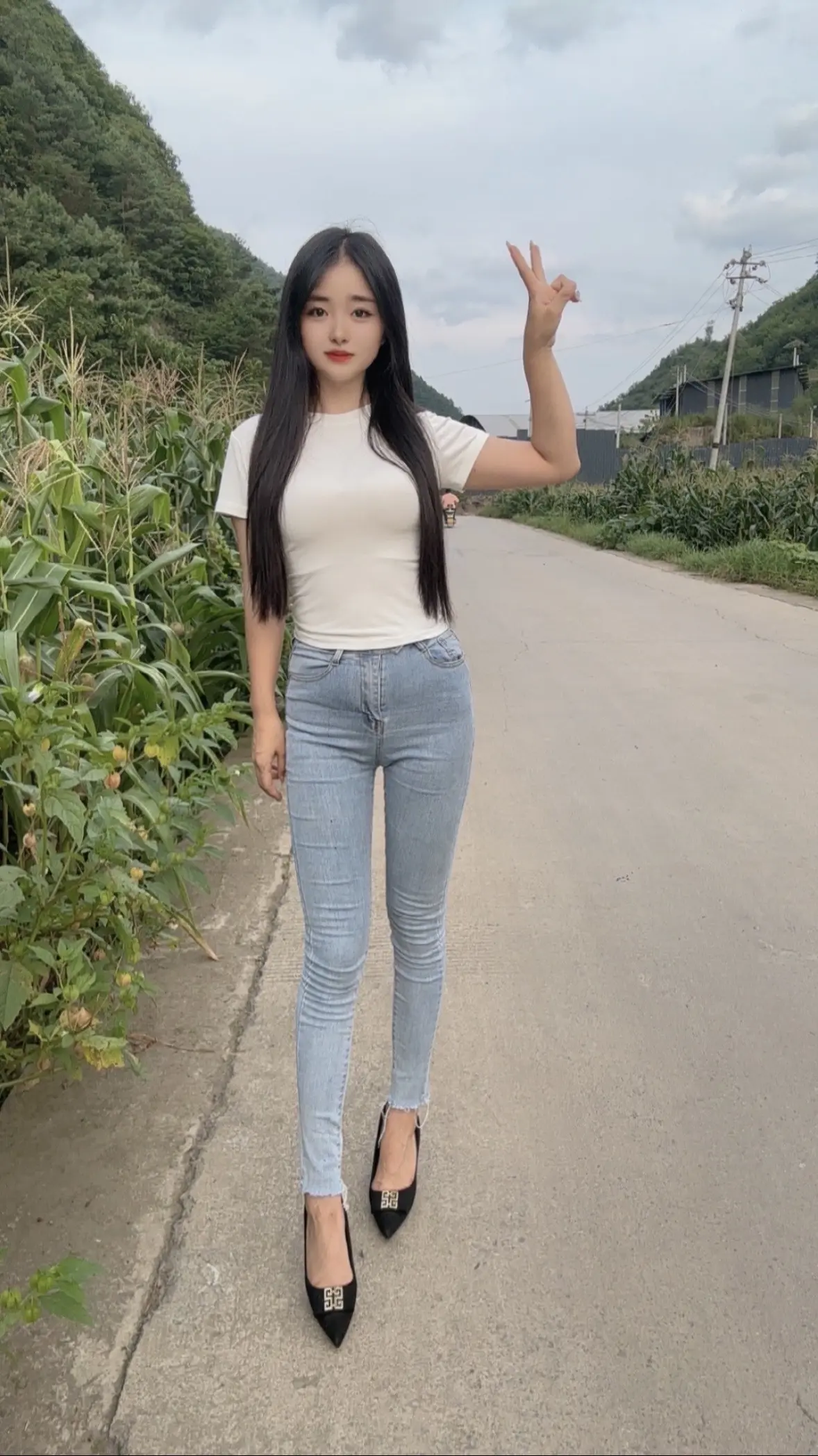 一个男人再差劲，遇到一个好女人的引导，他随时可以横空出世，一个男人再牛...