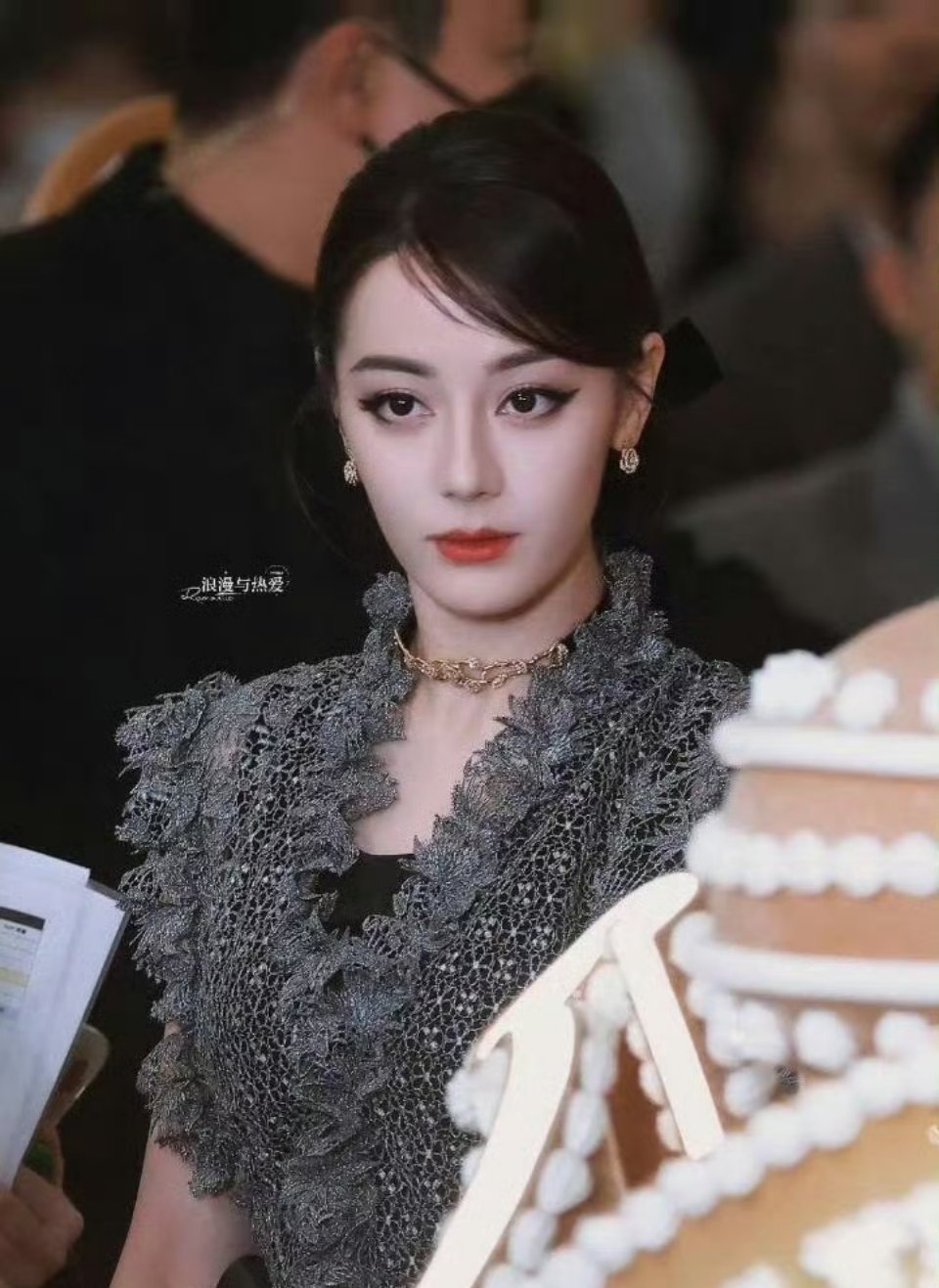 迪丽热巴邓为于适同框 美女帅哥同台真的对我眼睛很好啊啊啊啊啊，这不就是富家千金、