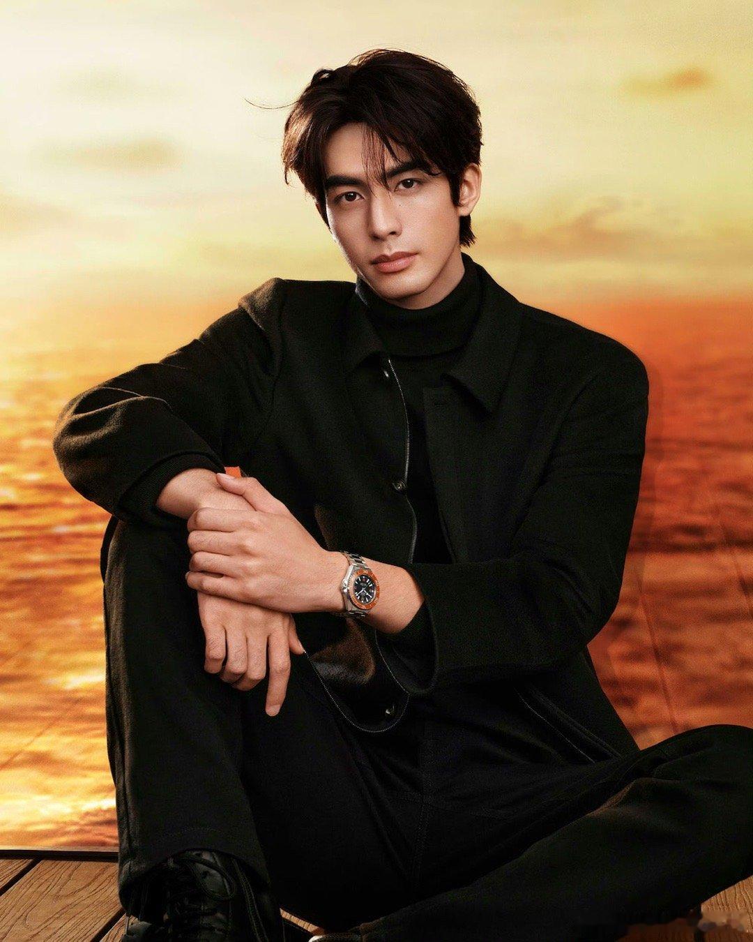 宋威龙宋威龙欧米茄名人大使 swl宋威龙骄阳似我 帅成这样欧米茄你真是太有眼光了