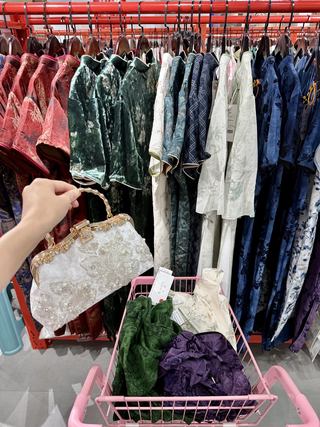成都绝美旗袍服饰店，没有人能空手离开！