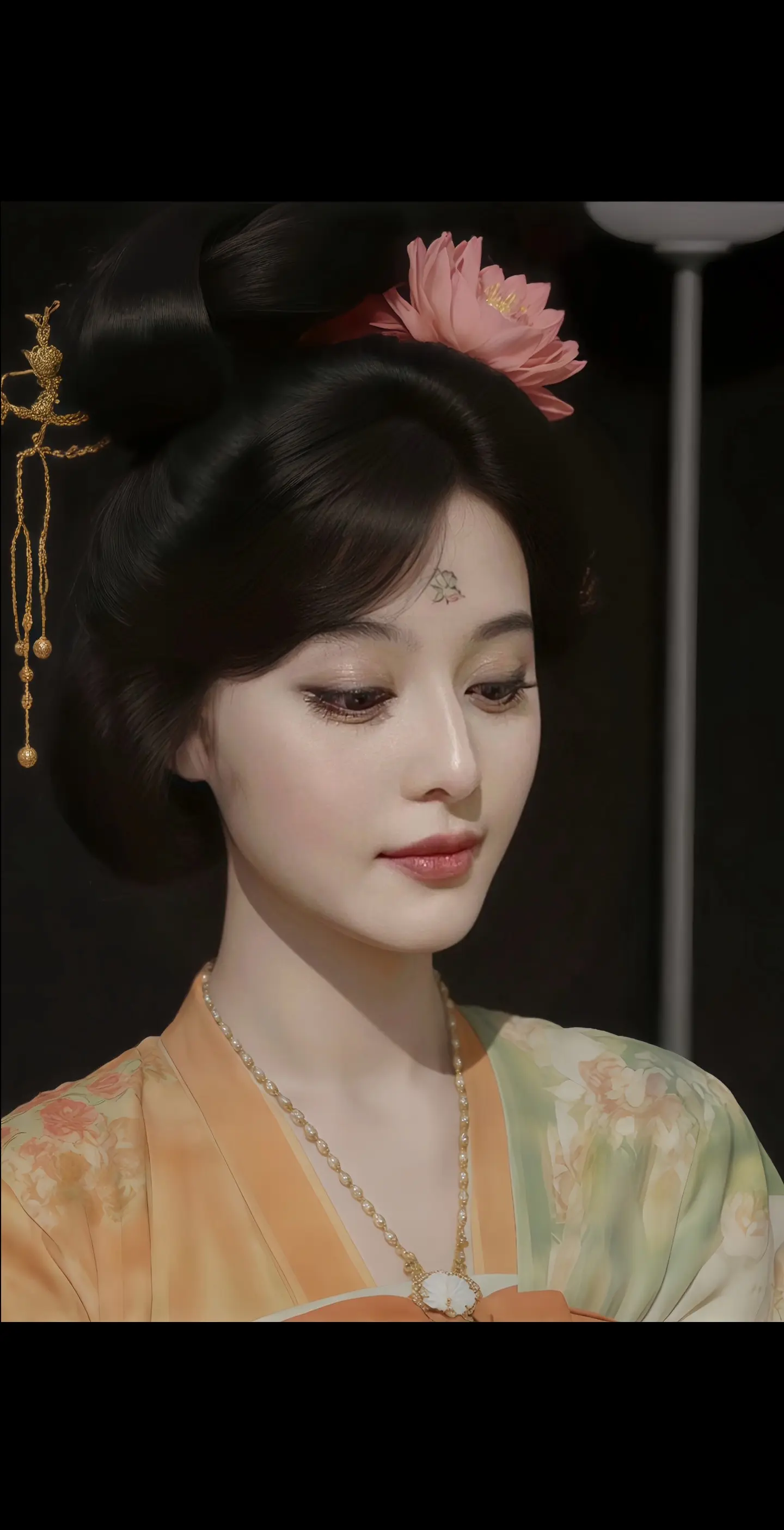 素静一张脸