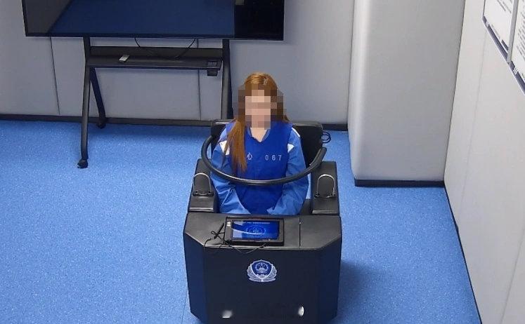 女子趁男友熟睡转走20多万花光4月24日22时许，普陀警方接到辖区居民欧先生求助