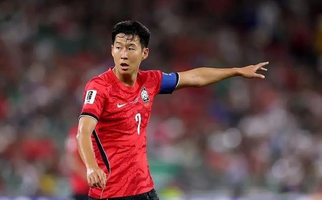 韩国队又出局了，1胜2负积3分，净胜球-1，在12个小组第三里排第9被淘汰。第一
