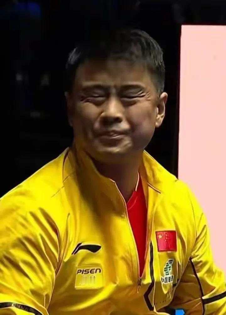 王皓又该纠结了！欧洲大滿贯首轮，中国男乒已有林高远、向鹏两人一轮游，作为男队主教