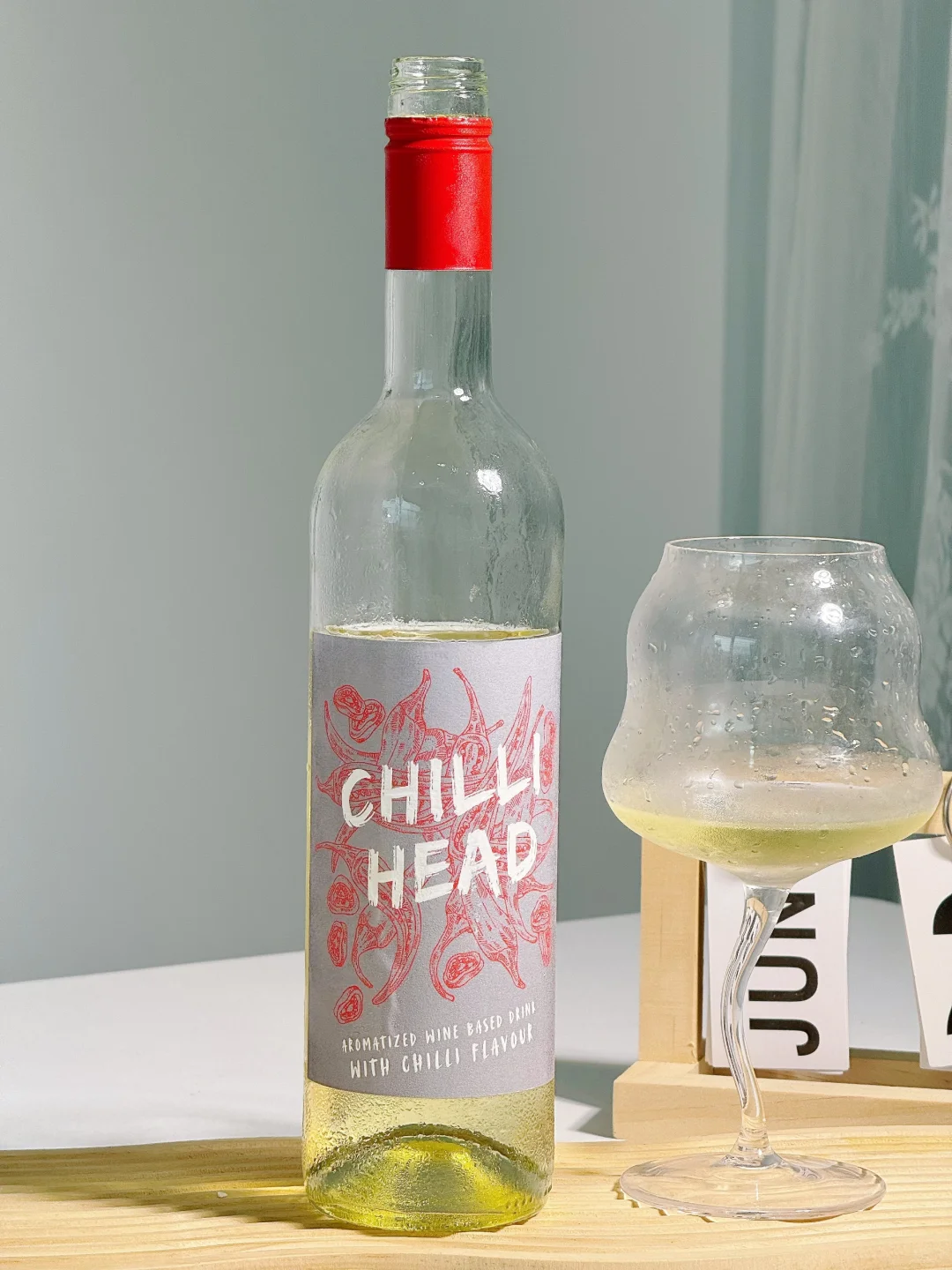 好特别的辣椒酒，喝了一口就停不下来了...