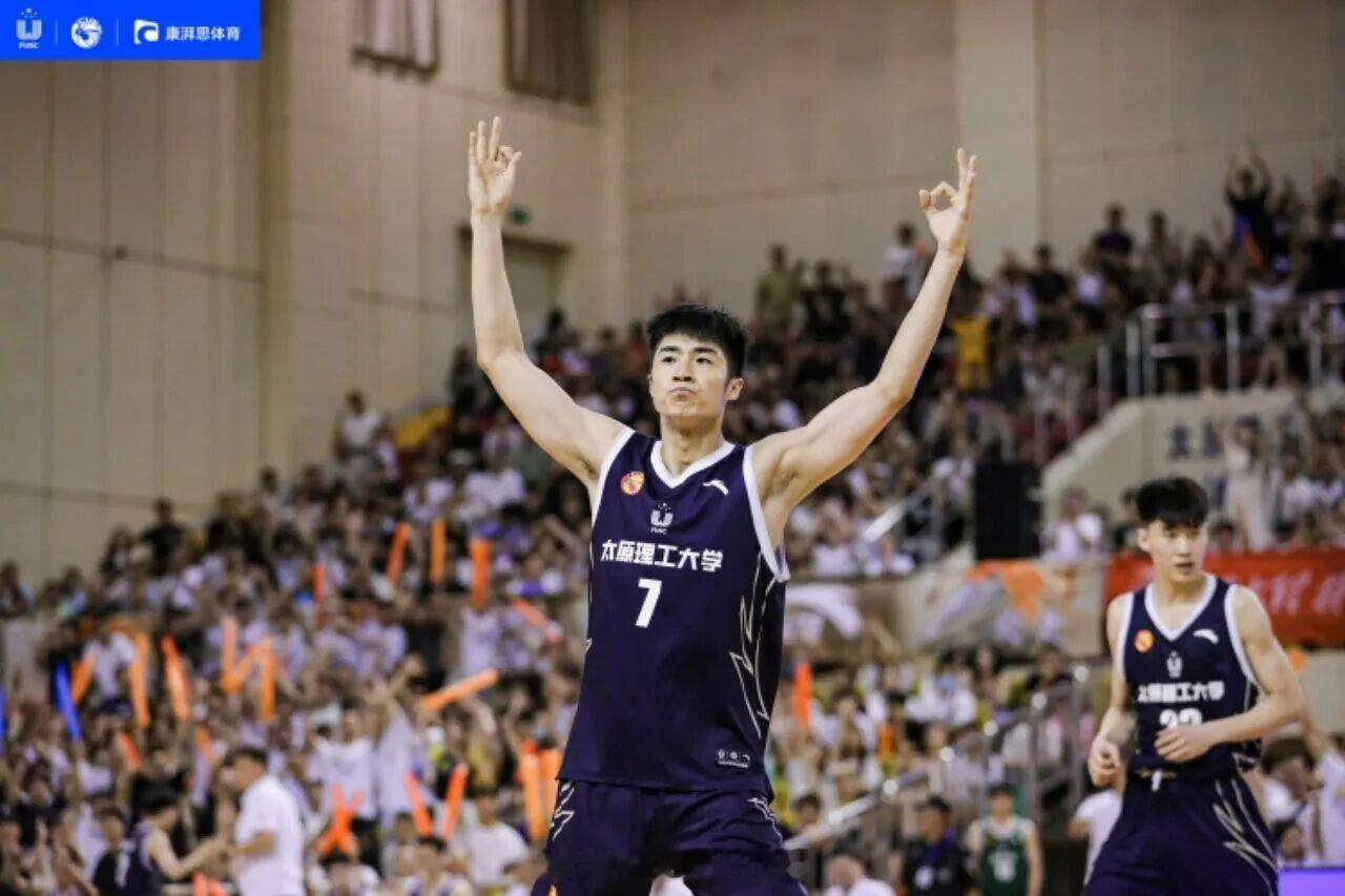 欢迎“北区机长”杜智博正式加盟广州龙狮cba