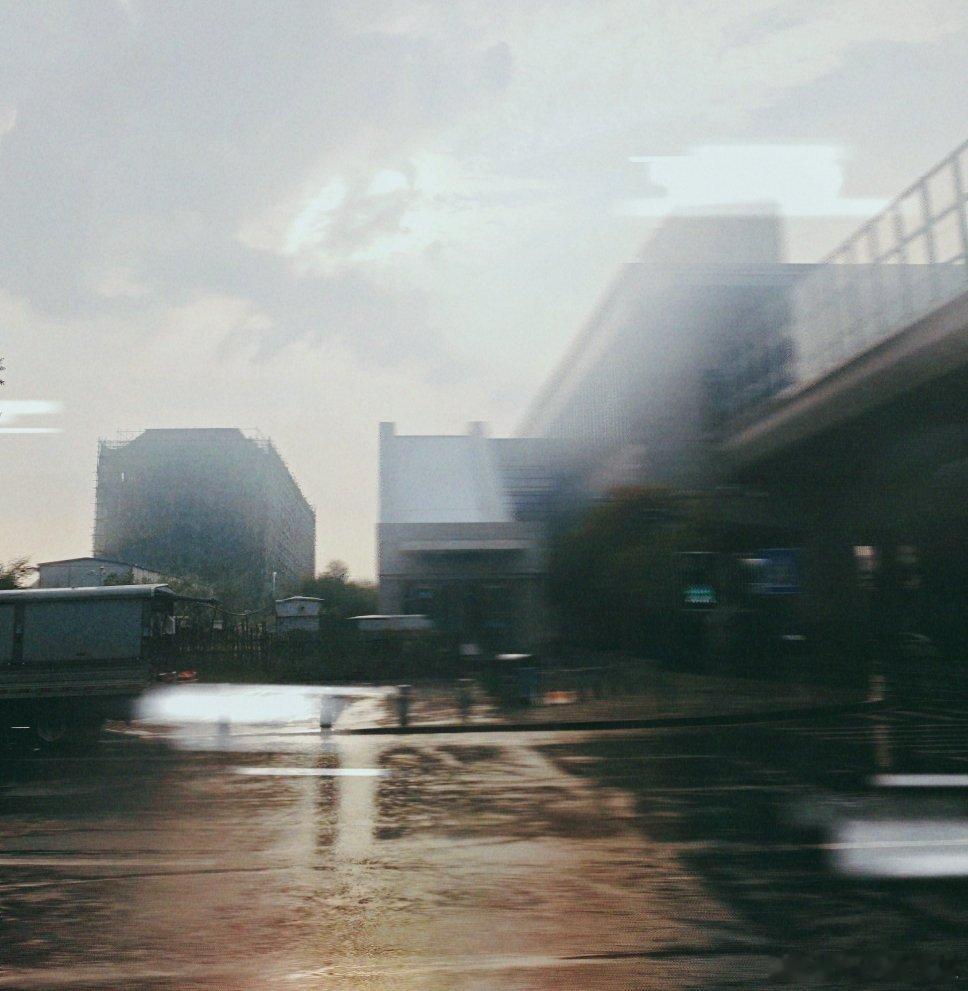 太阳雨 