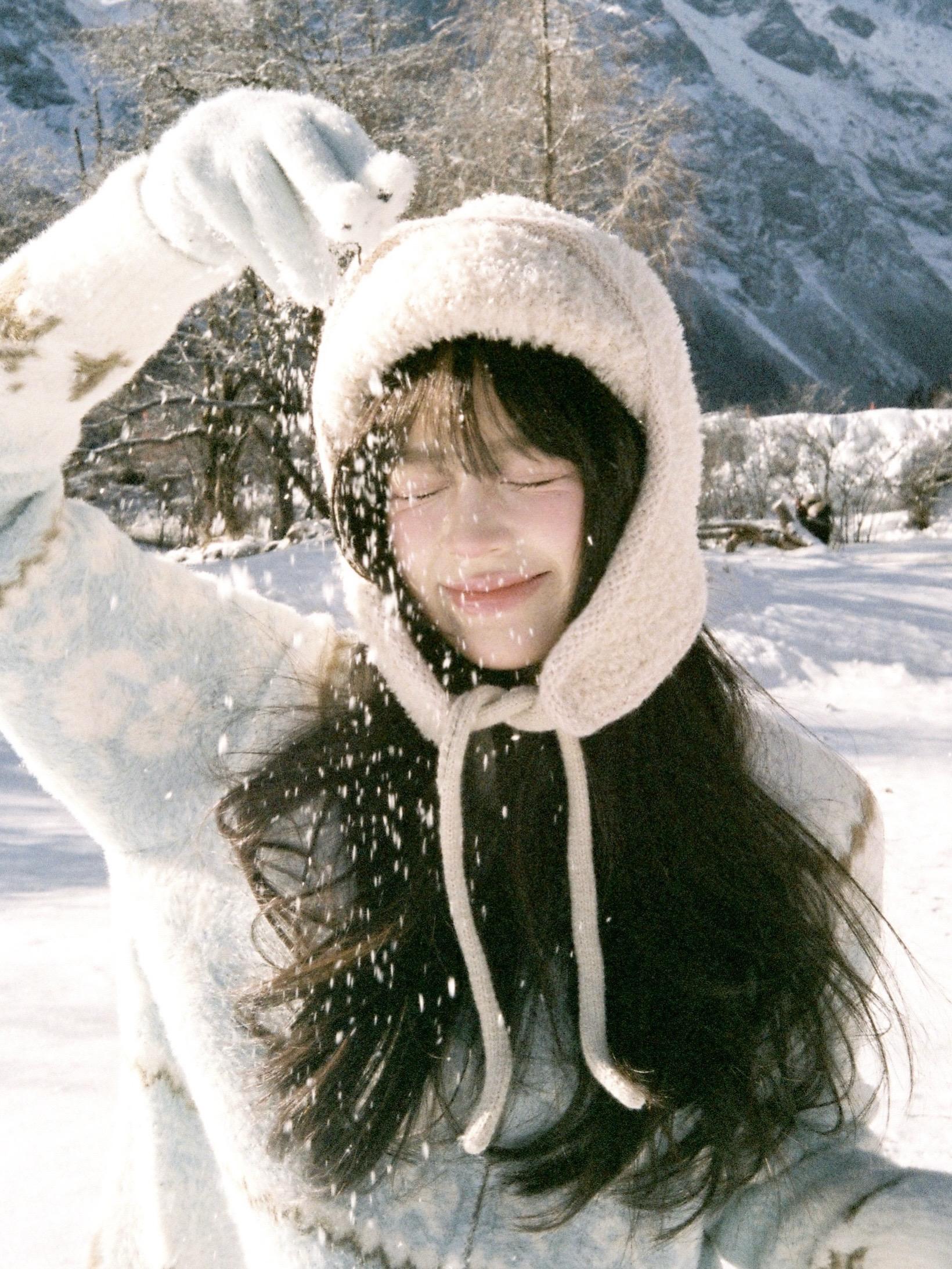 狠狠的爱上拍雪。