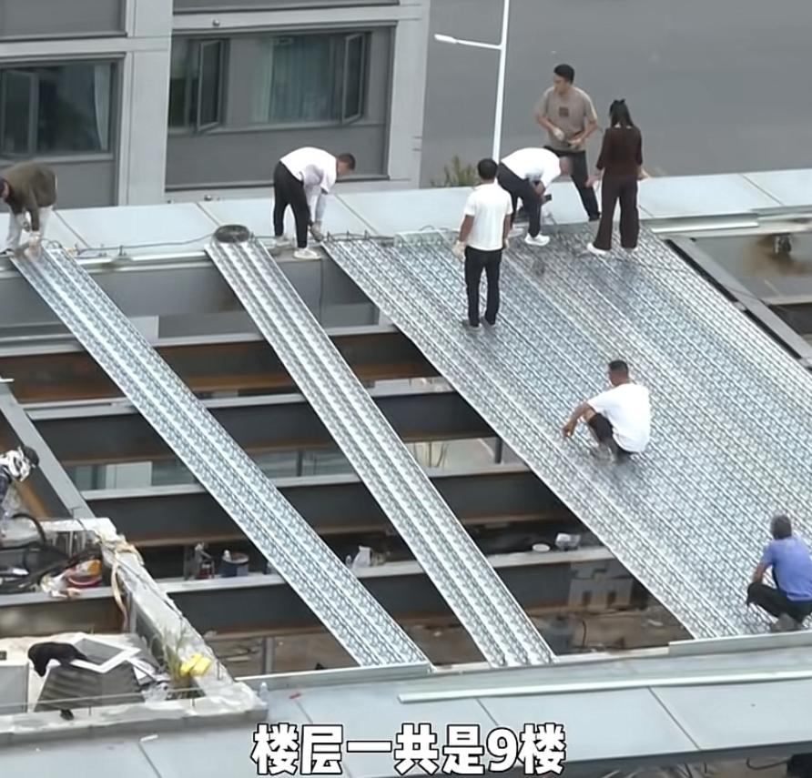 这业主疯了！河南周口有个业主，买下9楼顶层之后干了一件让人瞠目结舌的事，把整栋楼