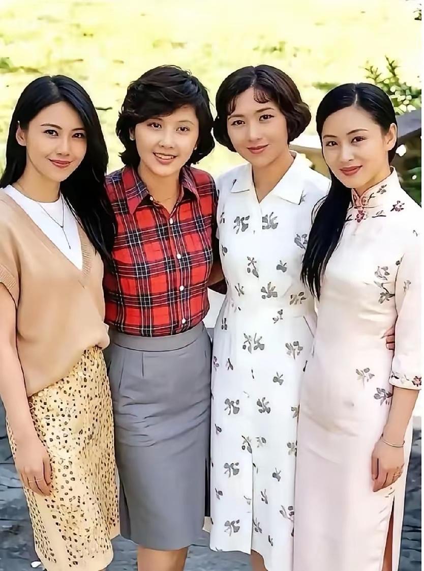 这四位美女，哪个最漂亮？如果选一位当妻子，你会选大姐、还是二姐？