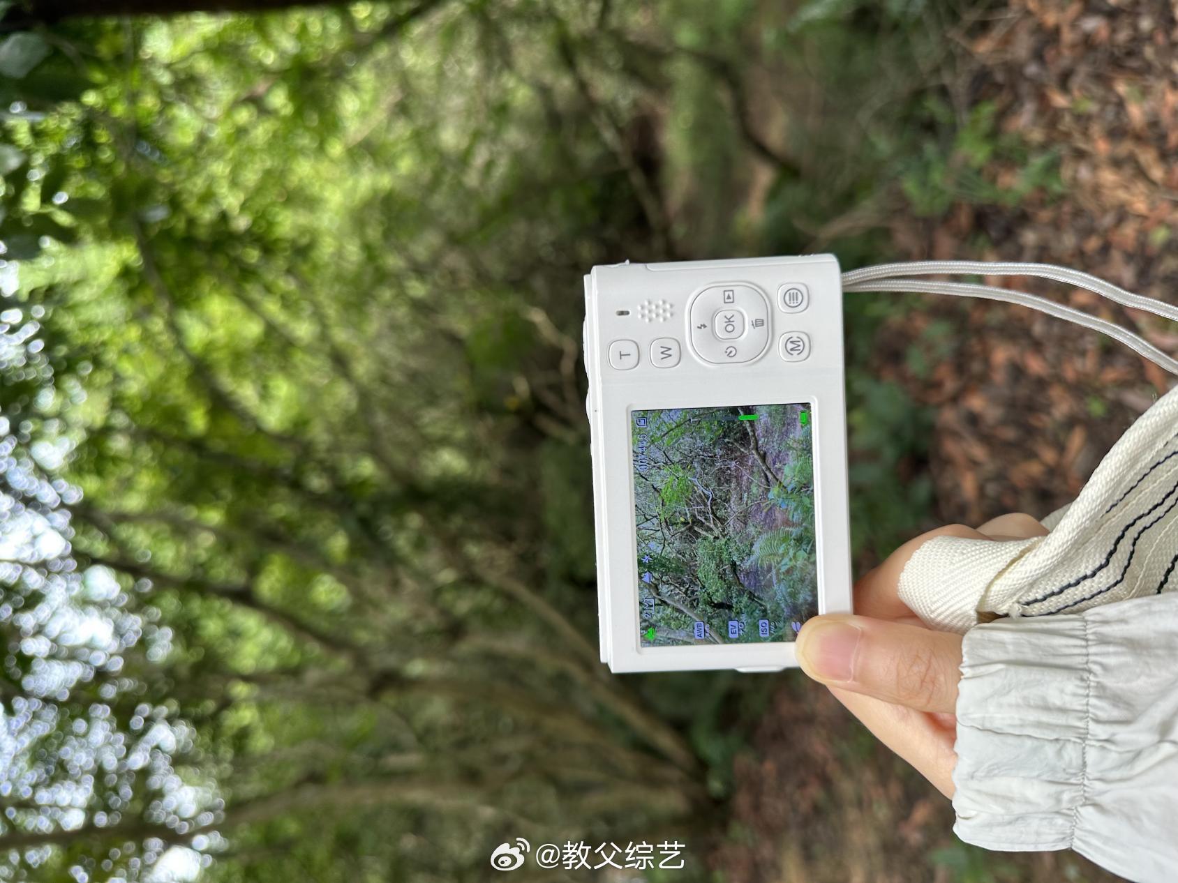 终于治好了我男朋友的死亡拍照技术，以前他拍的照片没一张能看，入手松典之后出片率直