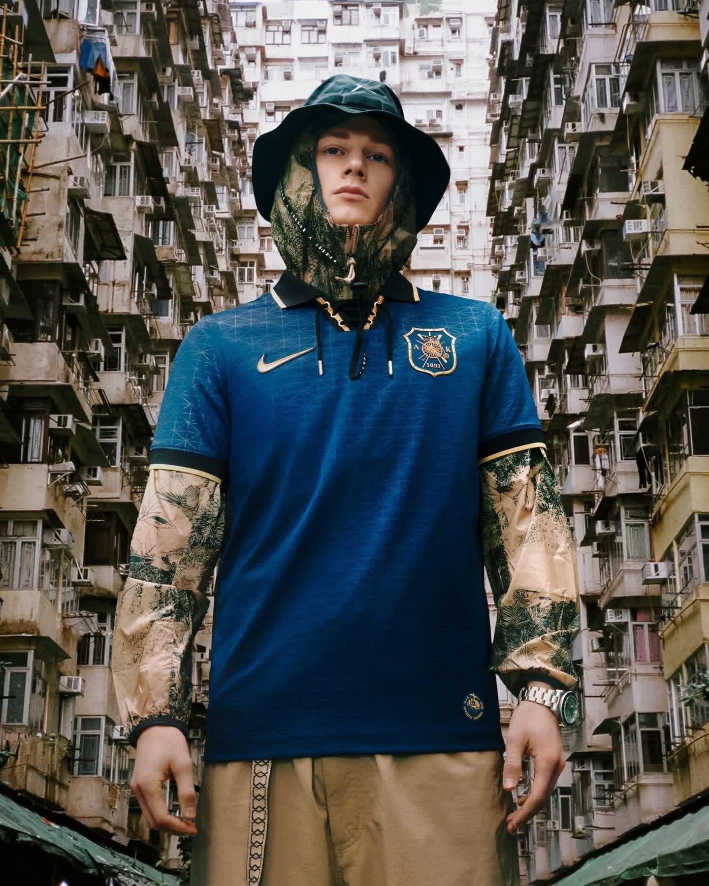 上次提及過AIK蘇納週年慶，今日呢件係瑞典球隊AIK 嘅135周年紀念版盃賽波衫