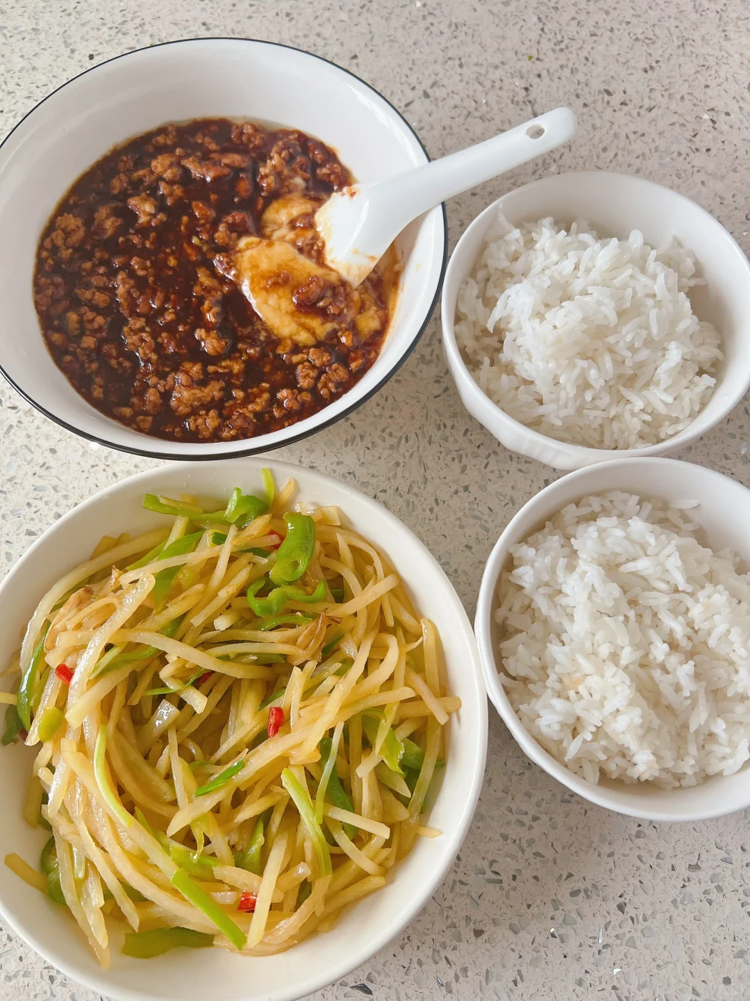 我和儿子的5元午饭