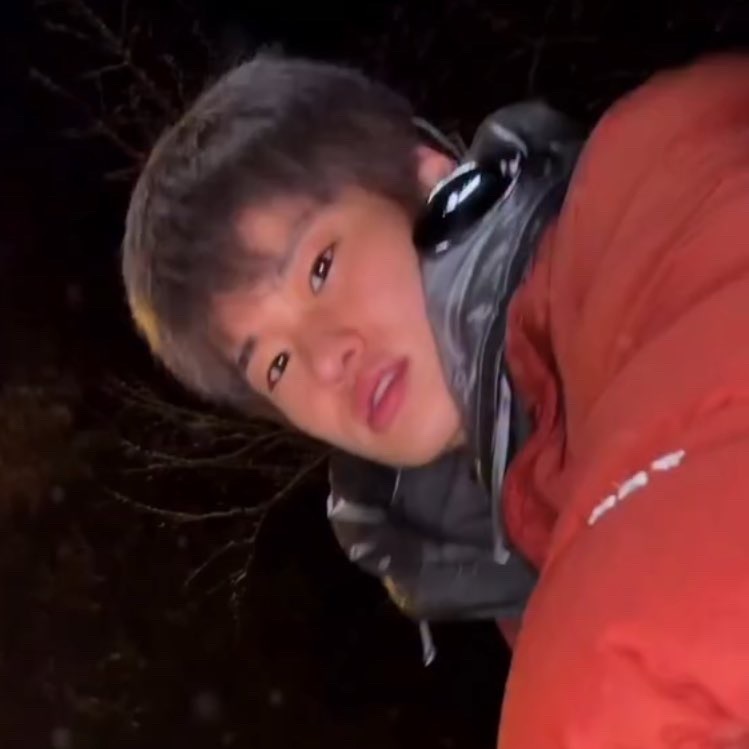 今天两个cha里最可爱的一帧呆子