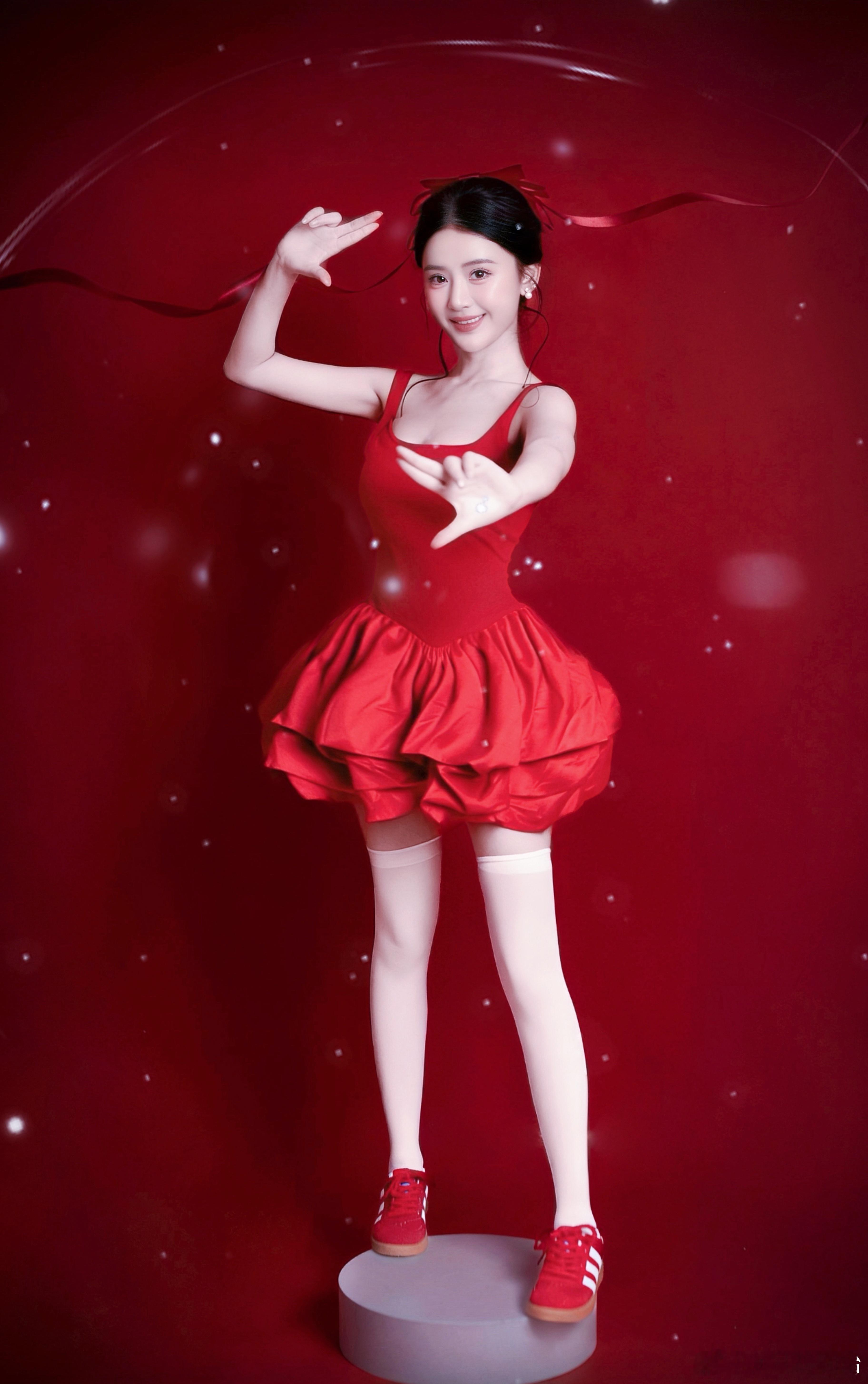 演员胡珈怡演员 明星摄影师手段不一般！