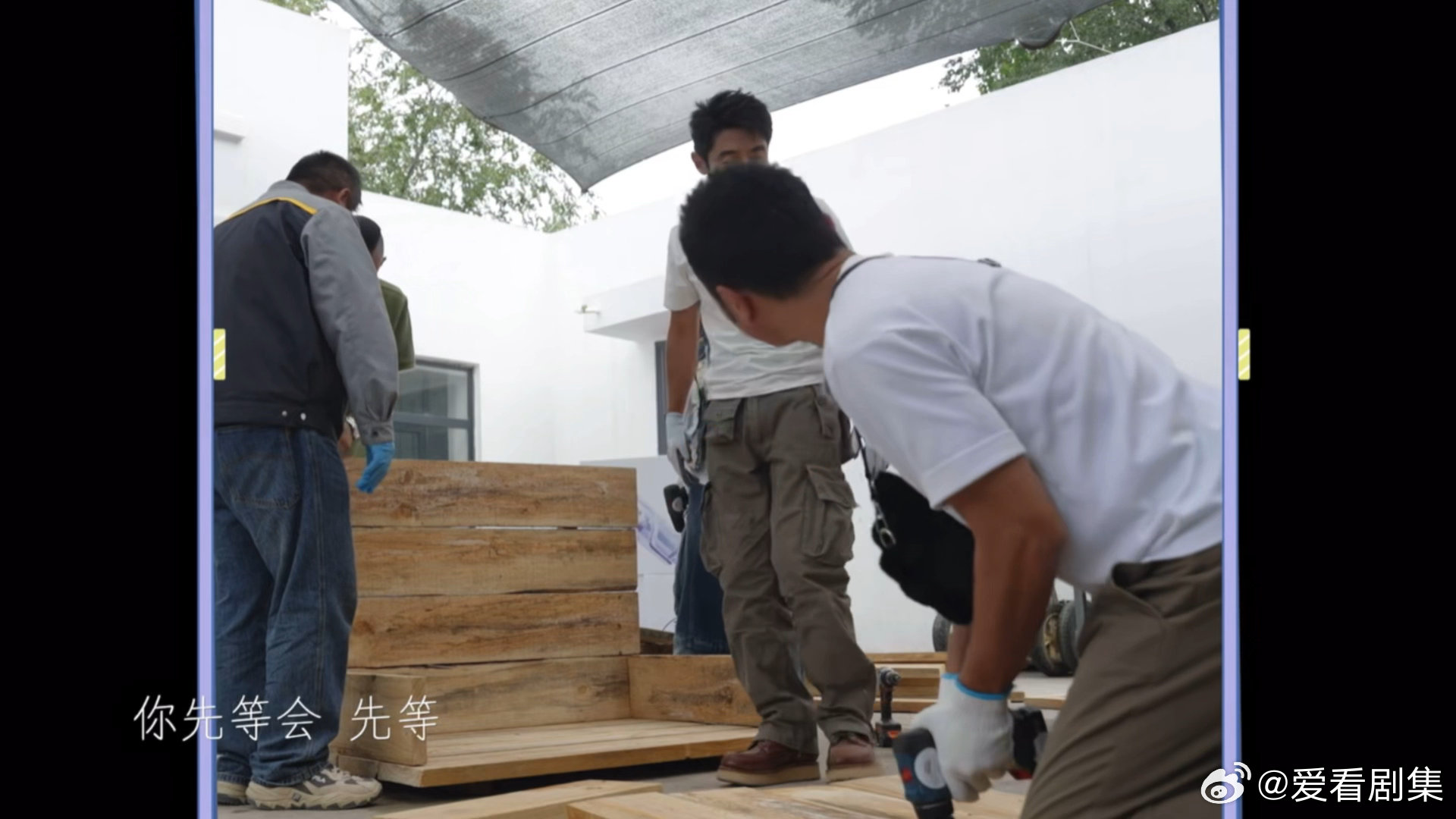 尼格买提想把撒贝宁的嘴缝上综艺里的名场面，撒贝宁不停碎嘴，尼格买提无奈吐槽想封住