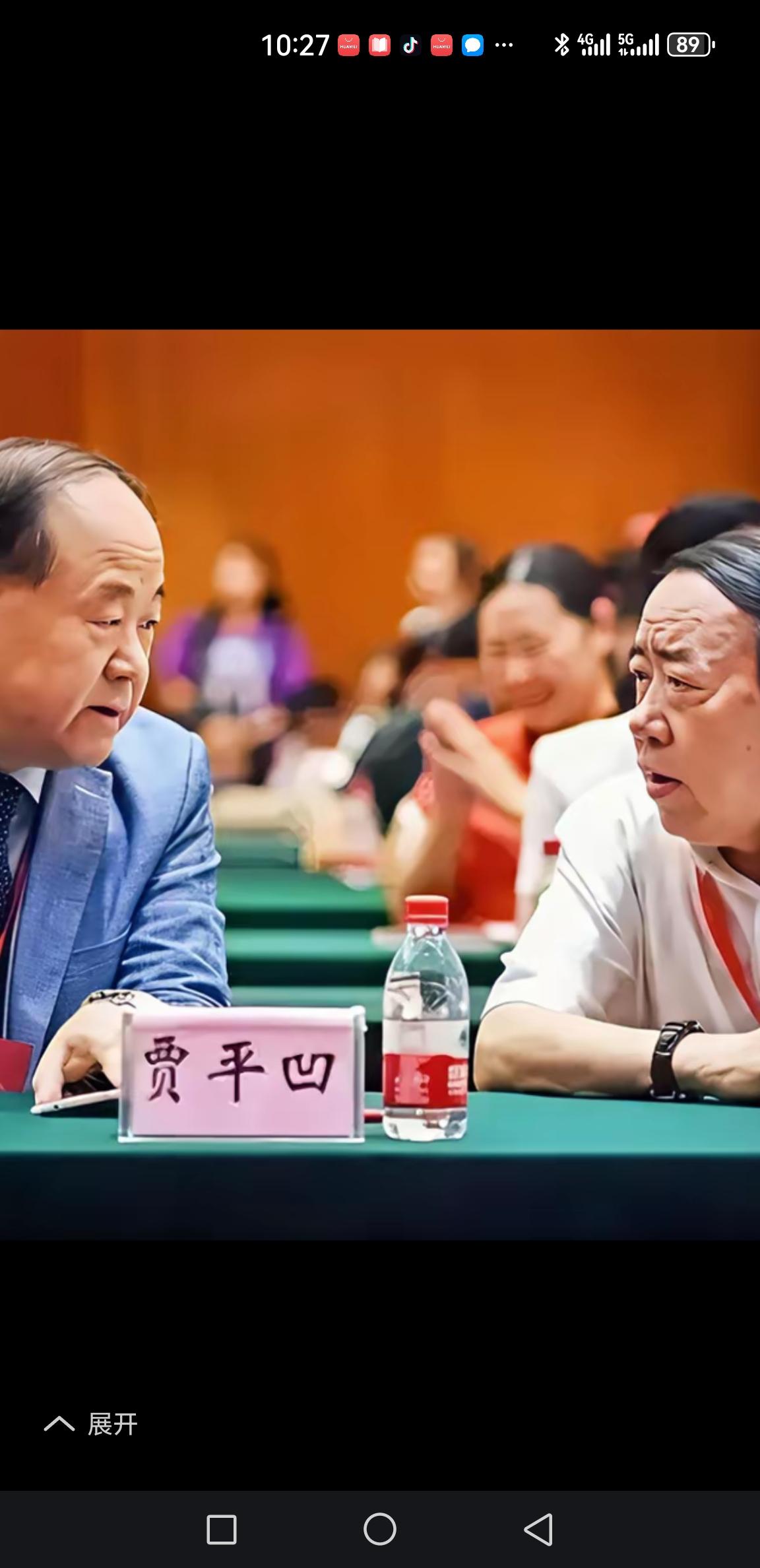 给活着的作家建纪念馆，合适么？

历史人物纪念馆，是经过时间检验、历史定论后修建