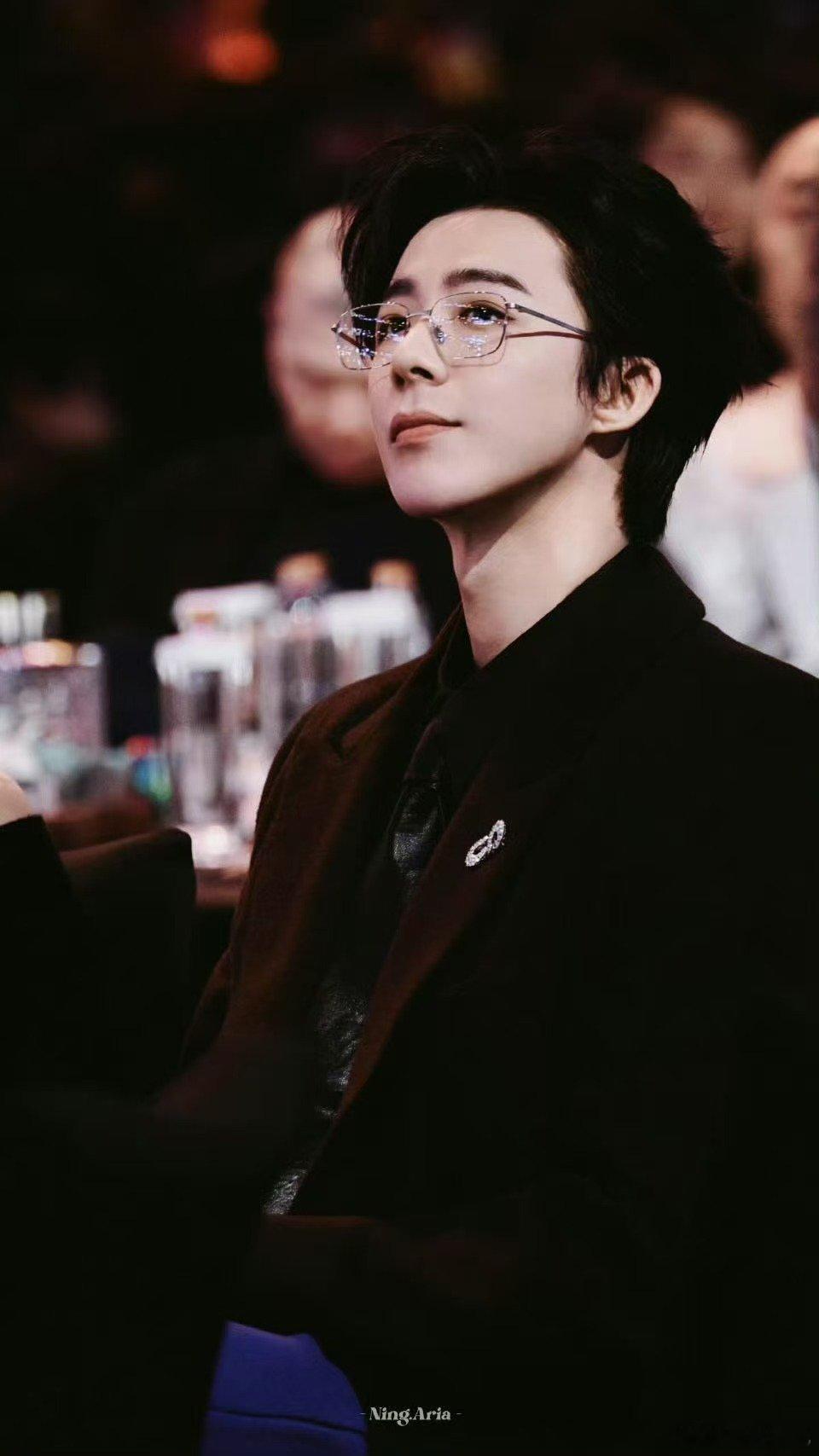 江苏卫视跨年到底有谁在啊江苏卫视跨年江苏卫视跨年到底有谁在啊！刘宇宁年年稳定输出