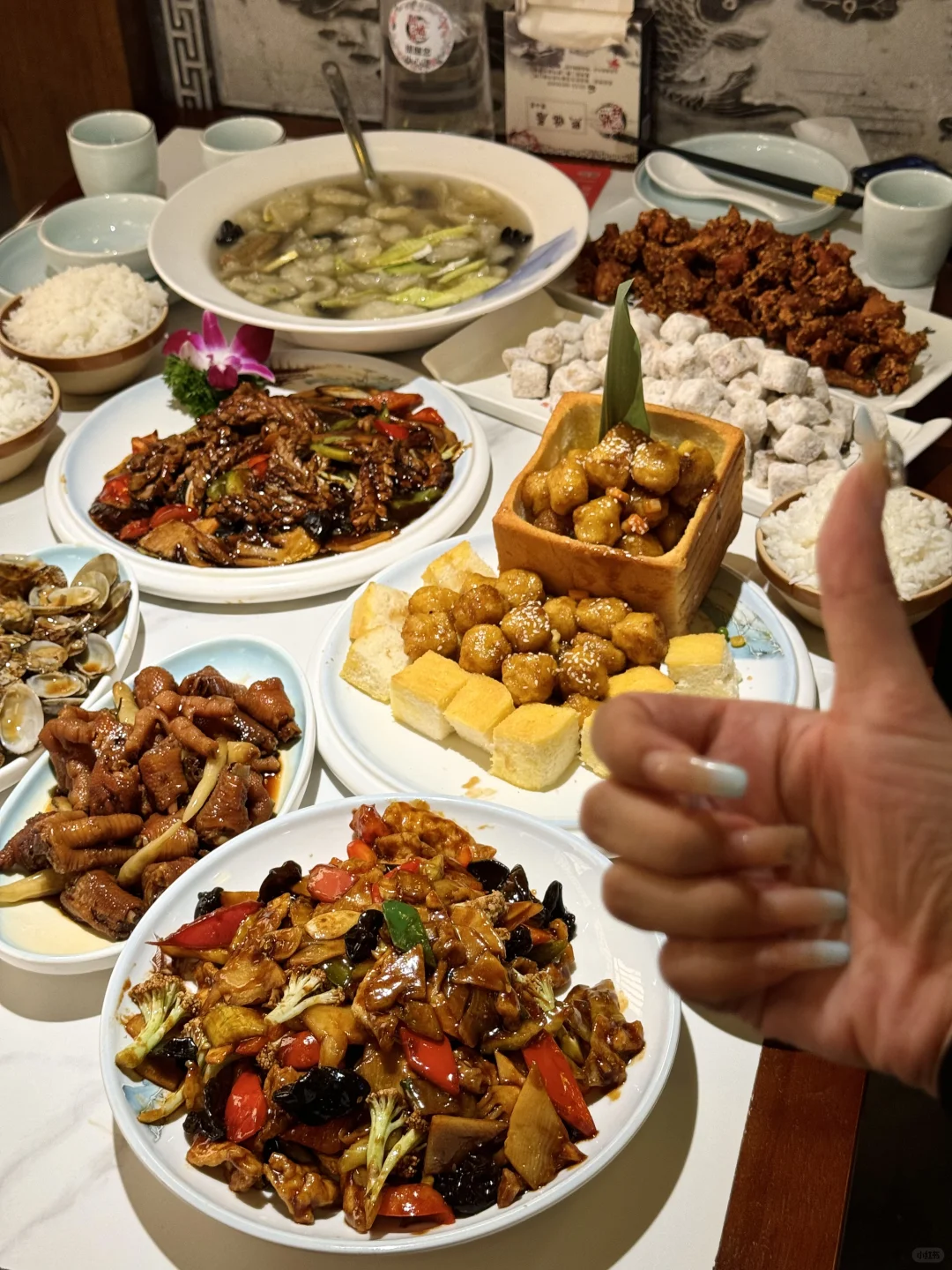 b太好会找！吃我们本地人爱吃的私藏博山菜馆