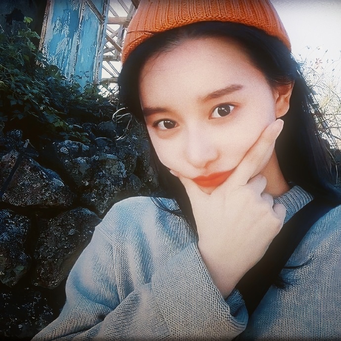 金智媛 金智媛 自修金智媛早期头像自拍合集女神如此权威的美貌啊  专栏 · LO