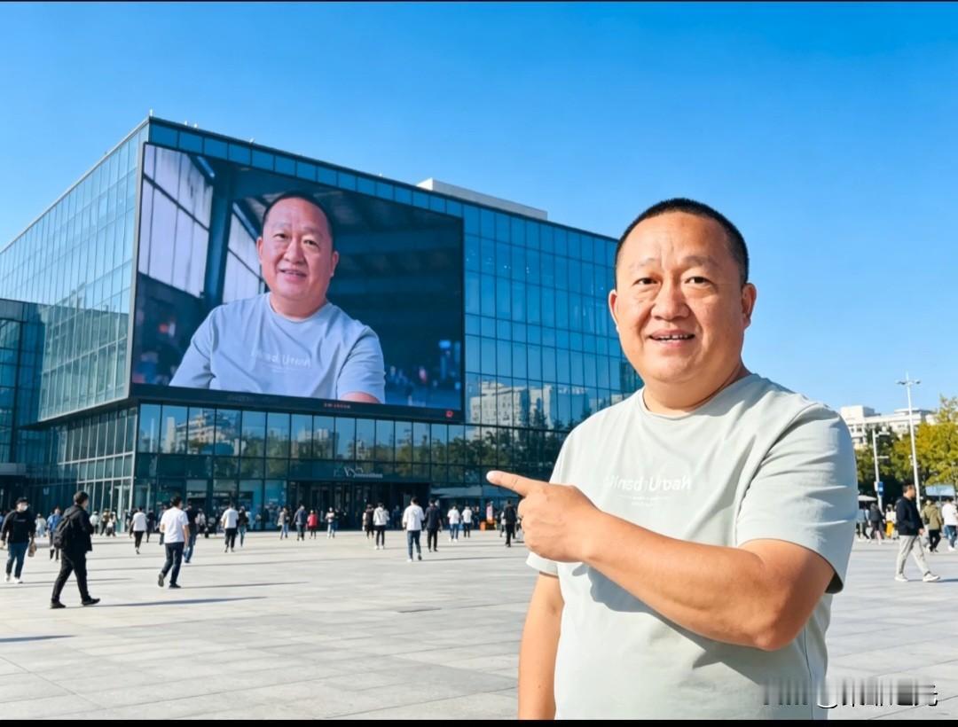 人的命运天注定，你同意吗还是倾向于同意，因为你做的每件事都是命中注定而并非刻意。