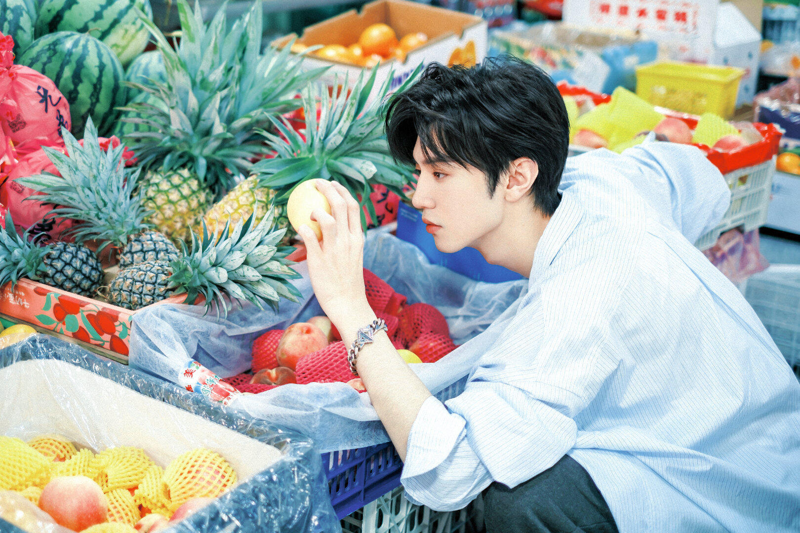 陈哲远的大米饭被狗狗吃了陈哲远这段AI视频，建议列入“今日份快乐源泉”！创意满分