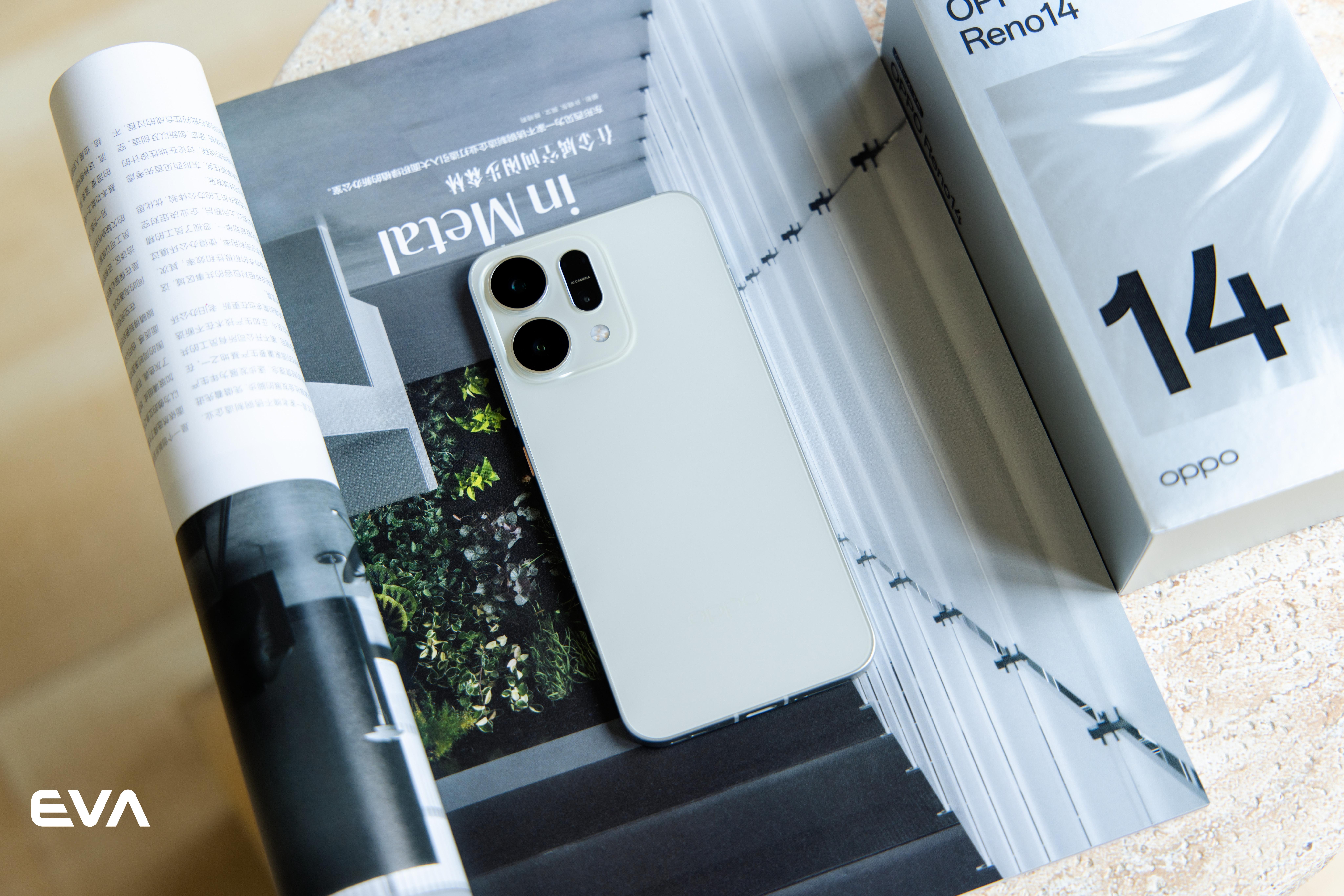 来组OPPO Reno14日月光配色[哈哈]温感变色，可以是银色，也可以是橙色，