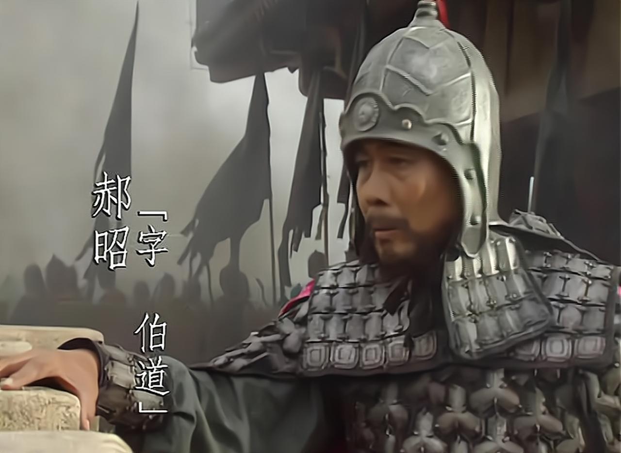 纵观诸葛亮用兵，多以伏击战取胜，常于敌人必经之路设伏，进而斩获胜利。然而，在公元