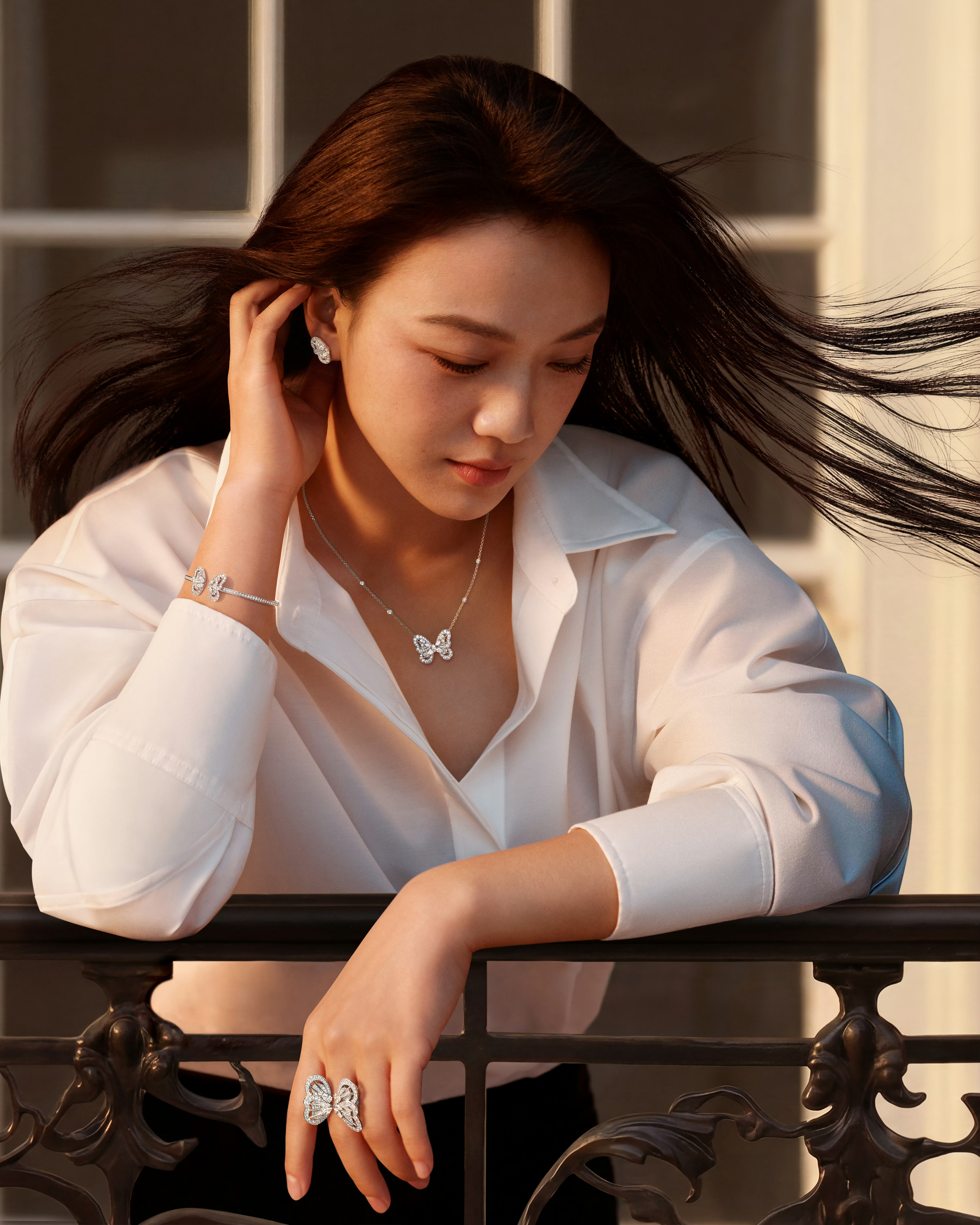 汤唯 × De Beers 戴比尔斯七夕大片 📸 