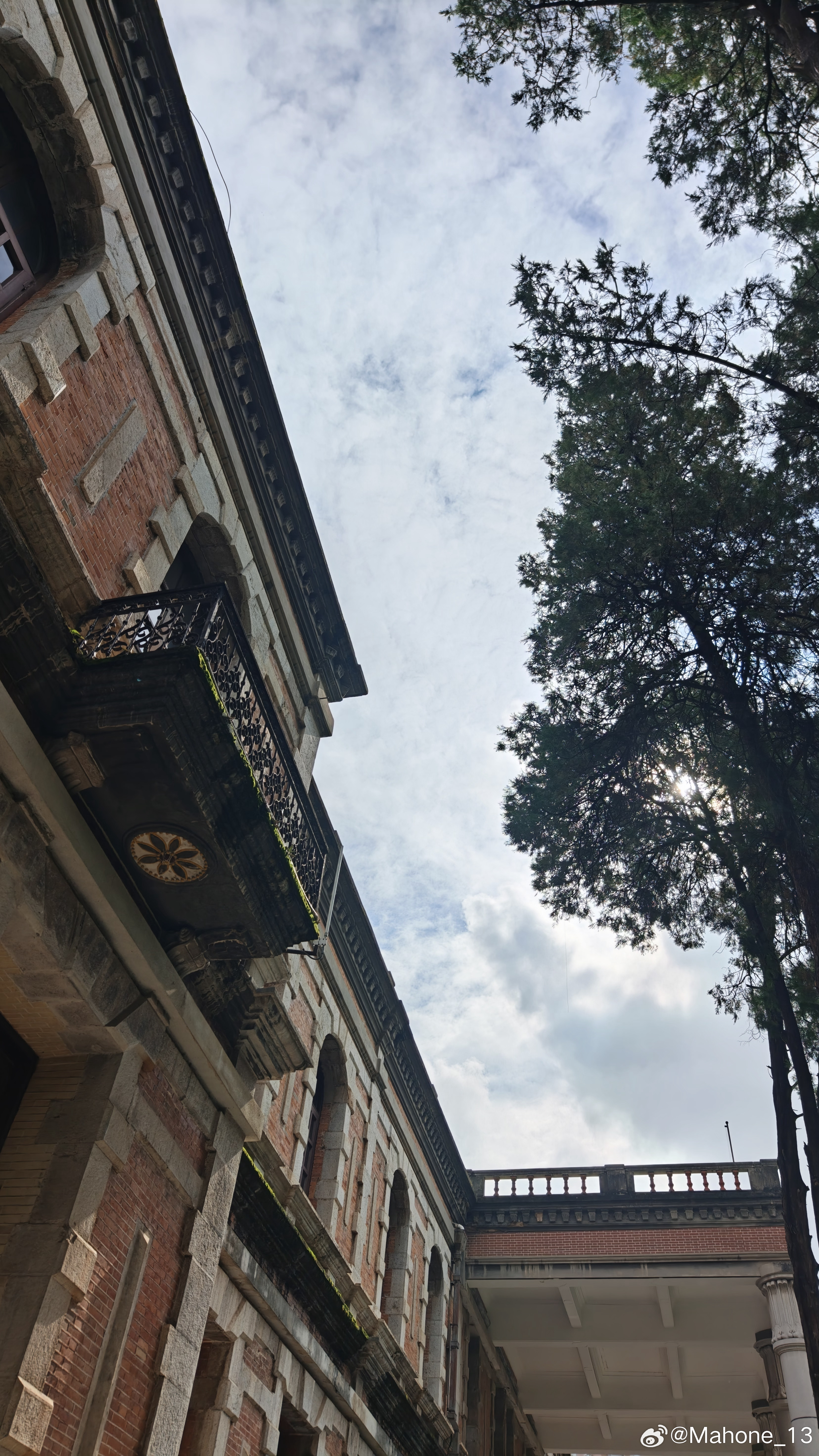 不是下雨的嘛 昆明·云南大学东陆校区