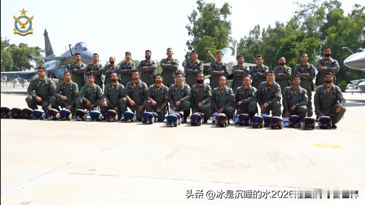 巴基斯坦又发布了新的2025.5.7空战宣传片 。该片曝光了巴基斯坦空军现有的全