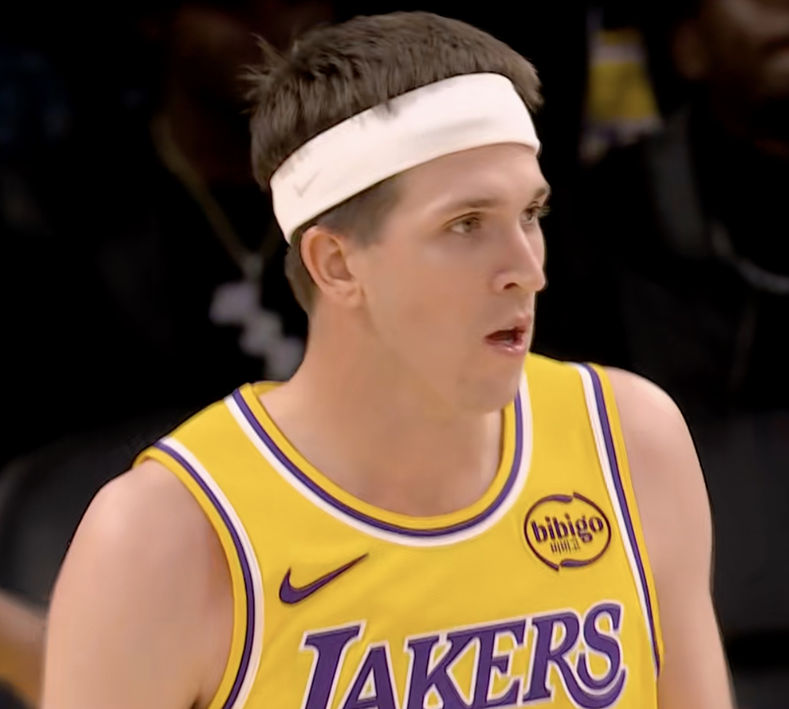 如何评价？上半场的里夫斯：6中6 三分球1中1 罚球1中114分1篮板2助攻1失