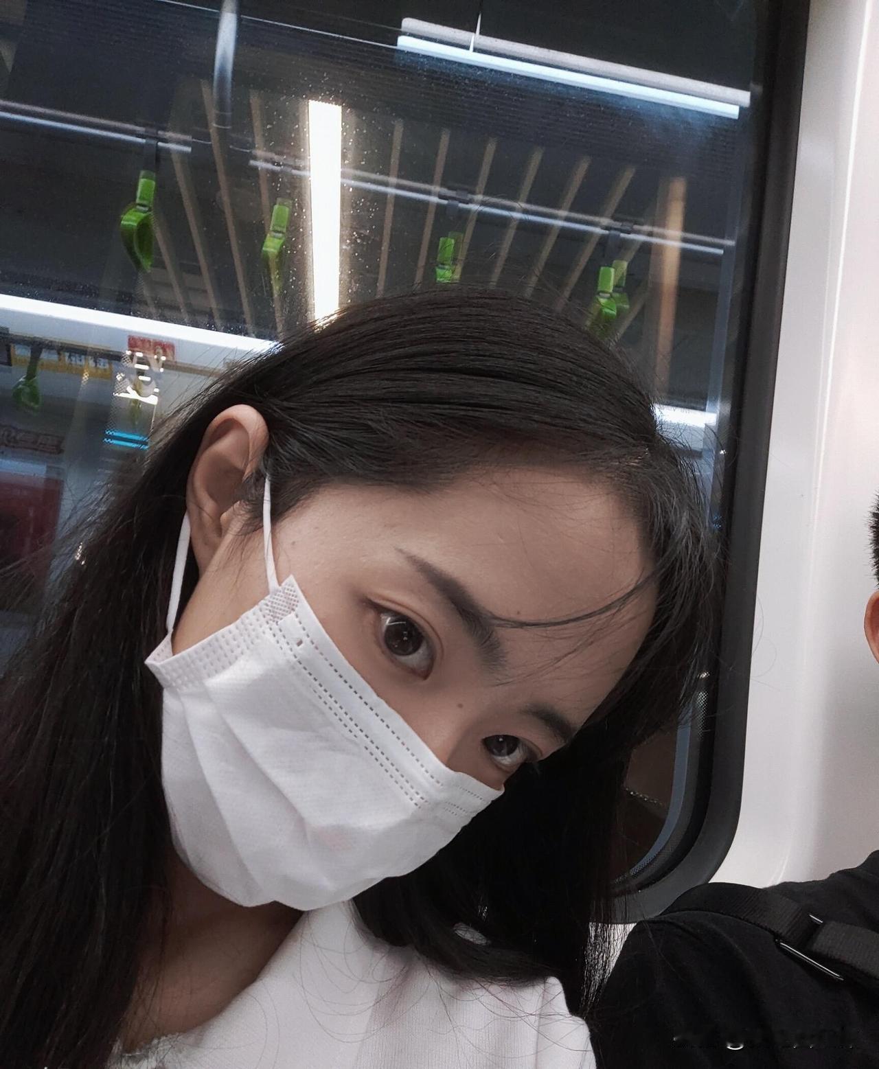 漂亮但是命不好 有什么用
过去我是一个相信努力就可以改变命运的女孩。
因为妈妈失