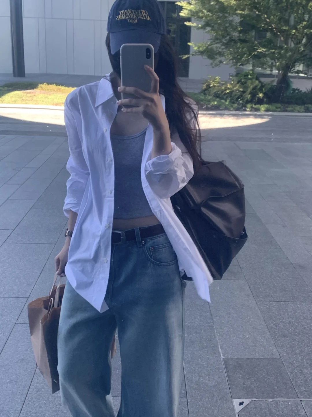 上班爱穿的白衬衫