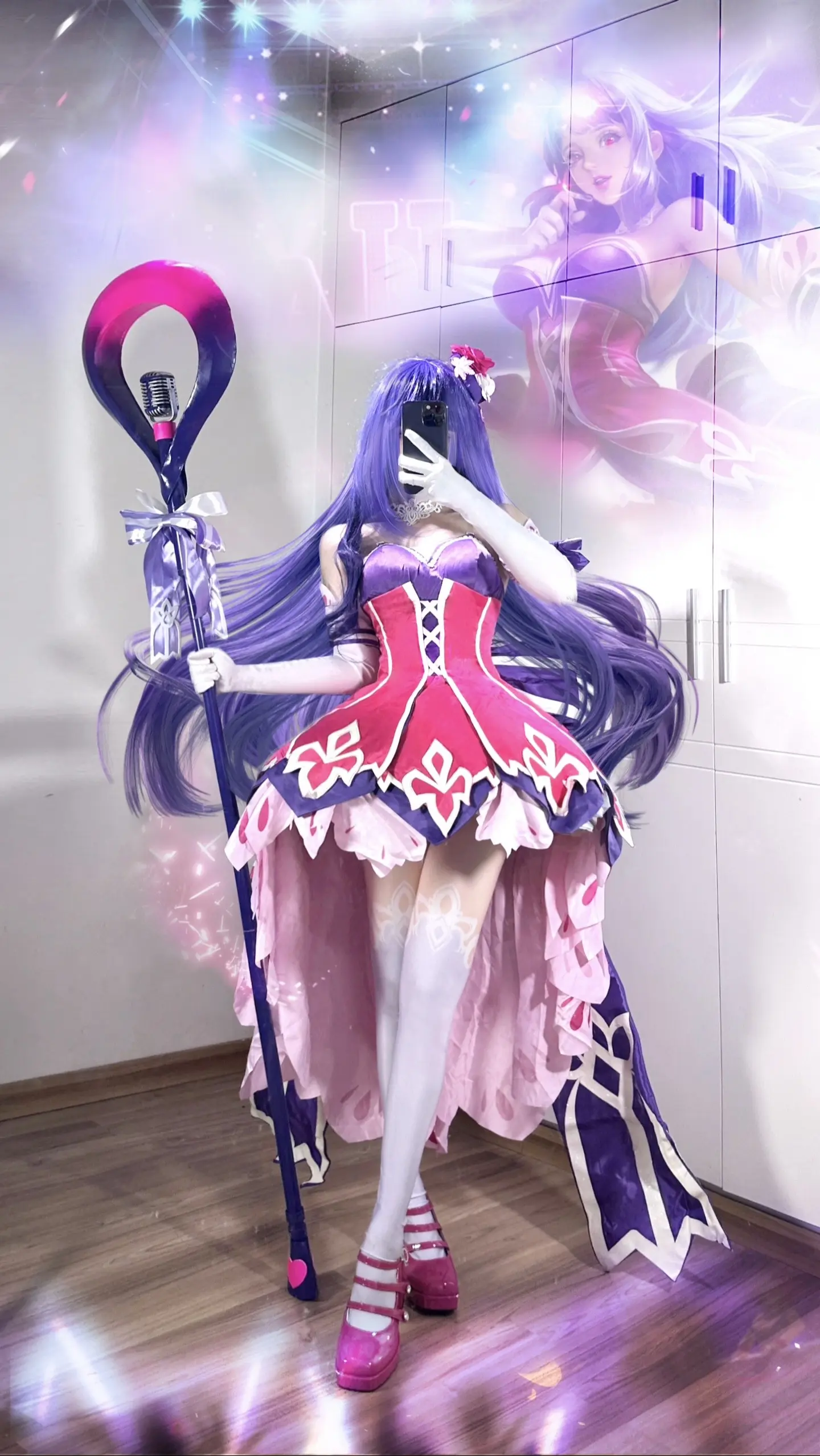 感觉好多老皮肤都更戳我 比如偶像歌手