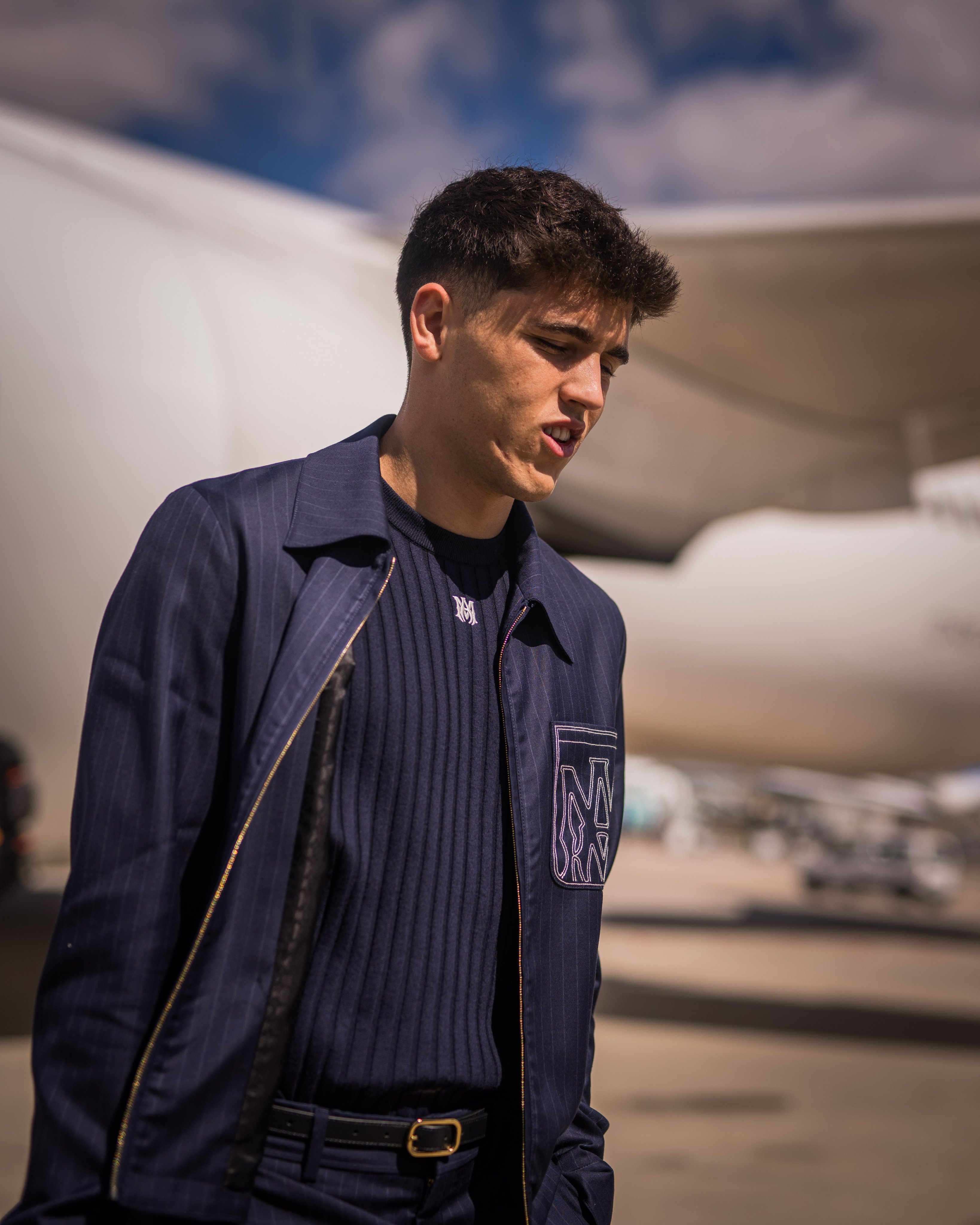 出征抵达马德里🛬🛬🛬🛬欧冠联赛马竞vs巴萨巴萨