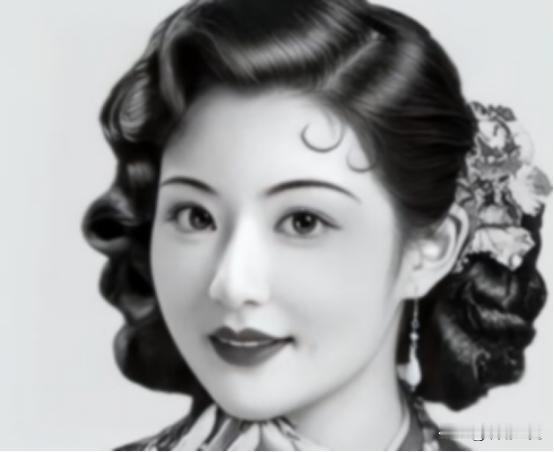 1939年，孔祥熙23岁长子，偷偷迎娶了妈妈宋霭龄40岁的牌友。得知消息，老两口