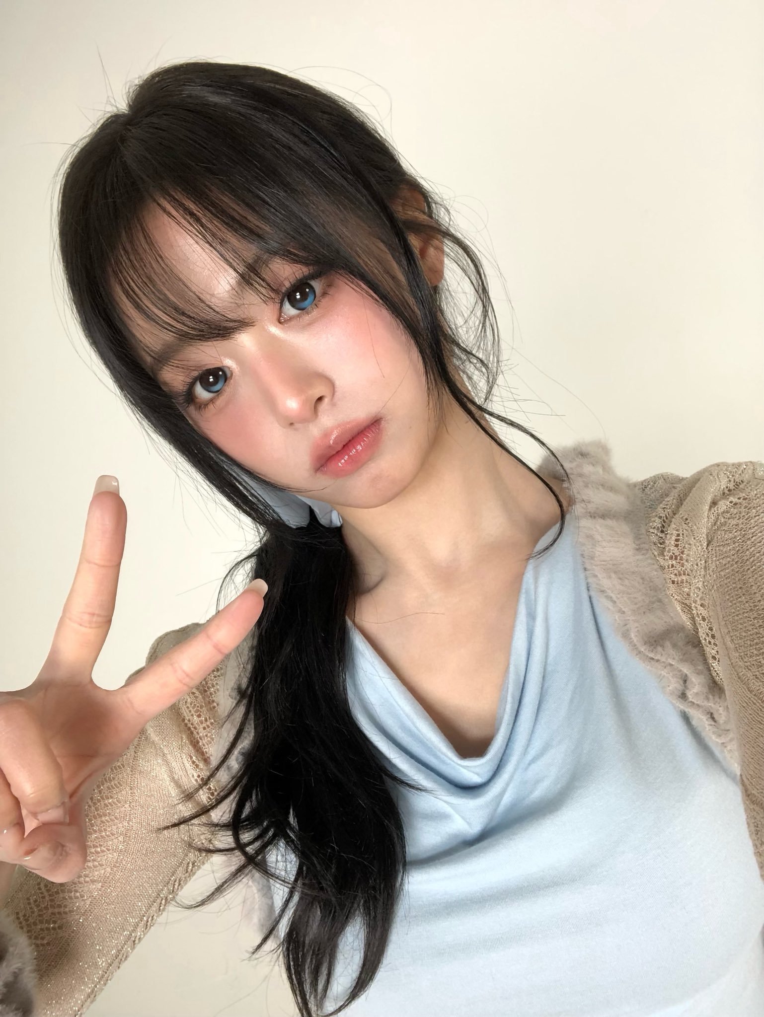 🤍🛁*郑雅贤Ahyeon 