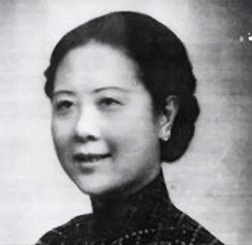 2001年，张学良在101岁去世前，说出了当年那段往事的真相：“其实，当年我被扣