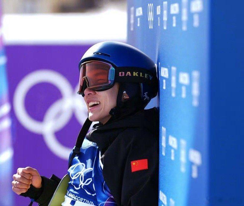苏翊鸣22岁生日当天夺金苏翊鸣米兰冬奥中国首金2月18日，在自己的22岁生日当天