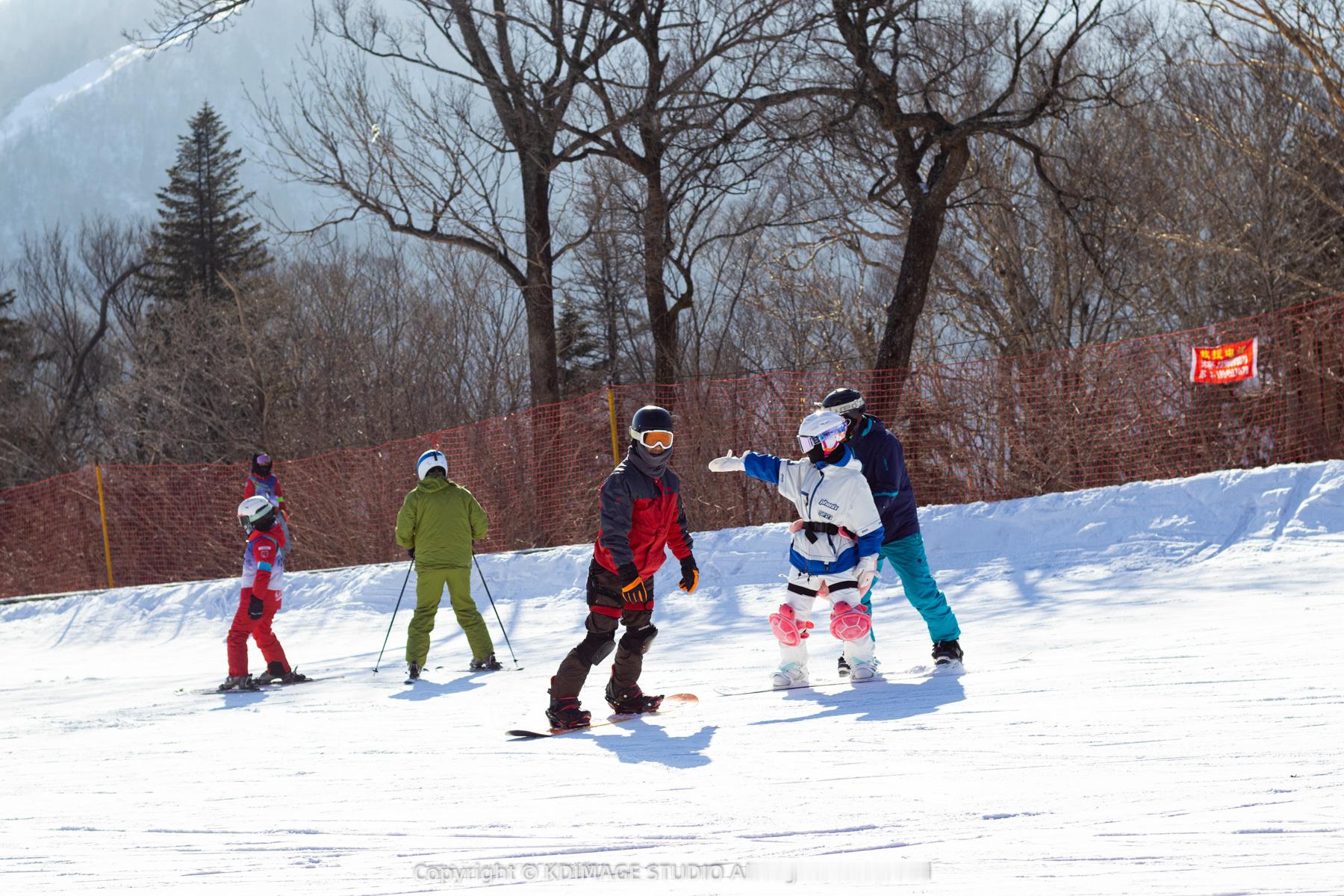 雪舞，风驰，赴新春。把年味，滑进春风里。春节摄影大赛新年旅行照新年马上出发